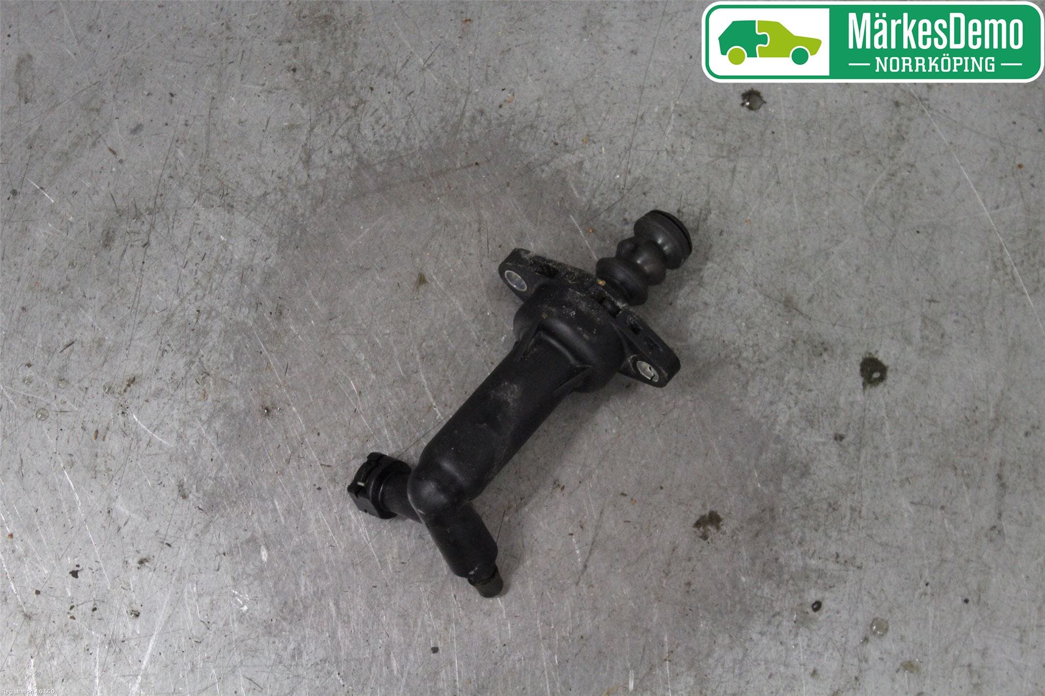 Volkswagen VW GOLF / E-GOLF VII 13-20 Kopplingscylinder Slav