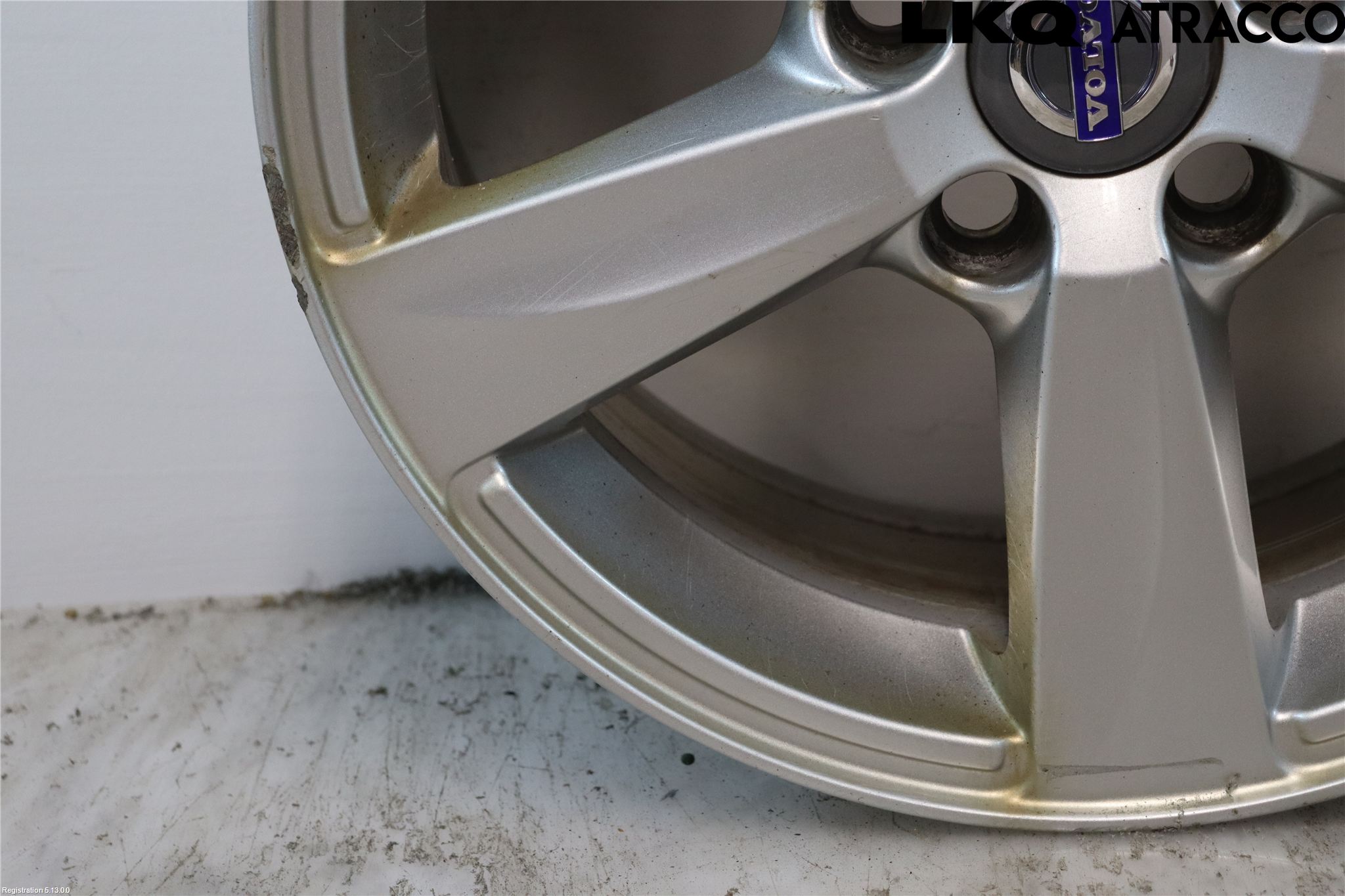 Volvo V40 12-19 Fälg Aluminium