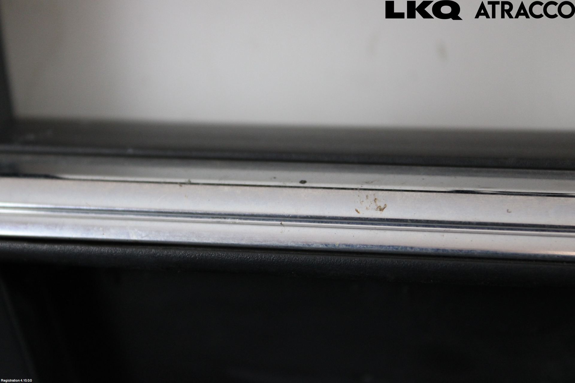 Volkswagen VW POLO VI 18->> Grill Komp