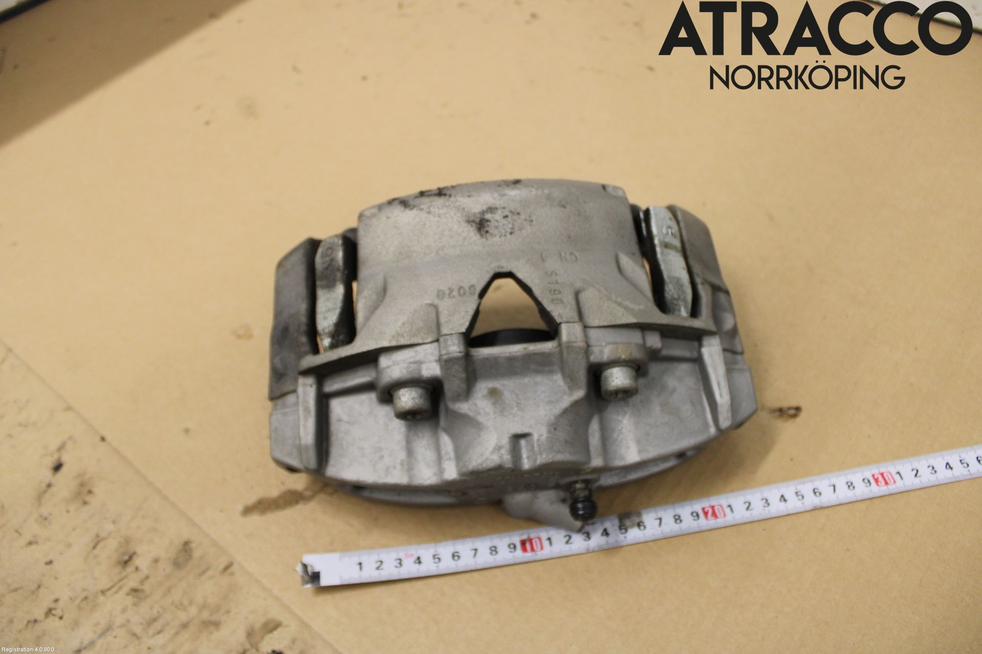 Volvo XC70 14-16 Bromsok Fram Höger