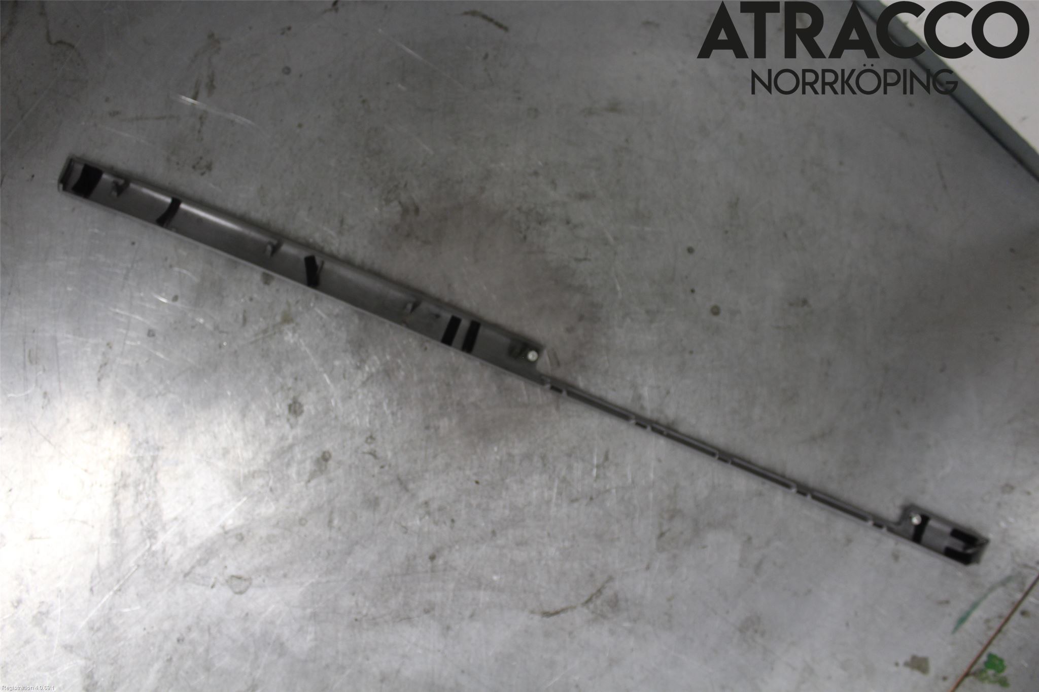 Audi A8/S8 4E  02-09 Instrumentbräda Inlägg-Dekorlist