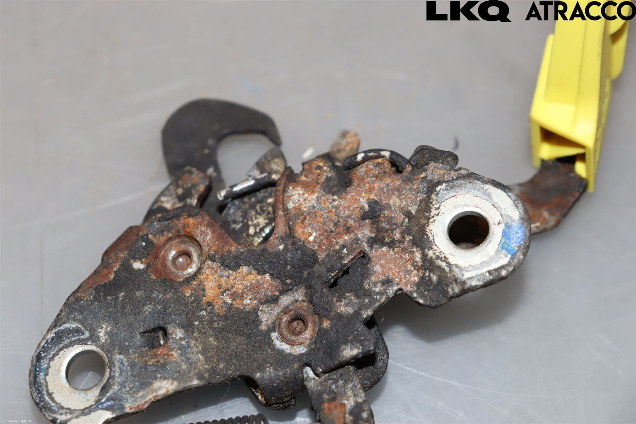 Peugeot PARTNER 08-15 Huvlås