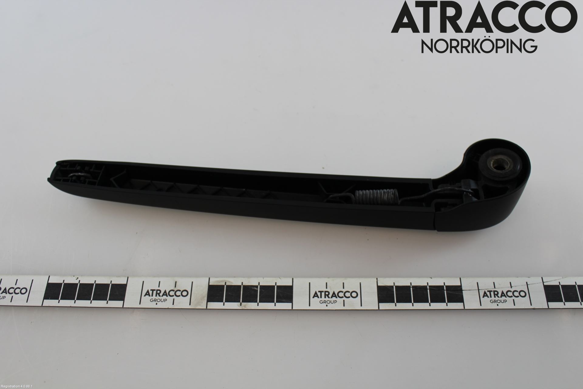 Audi A4/S4 B9 20- Torkararm-Bakruta