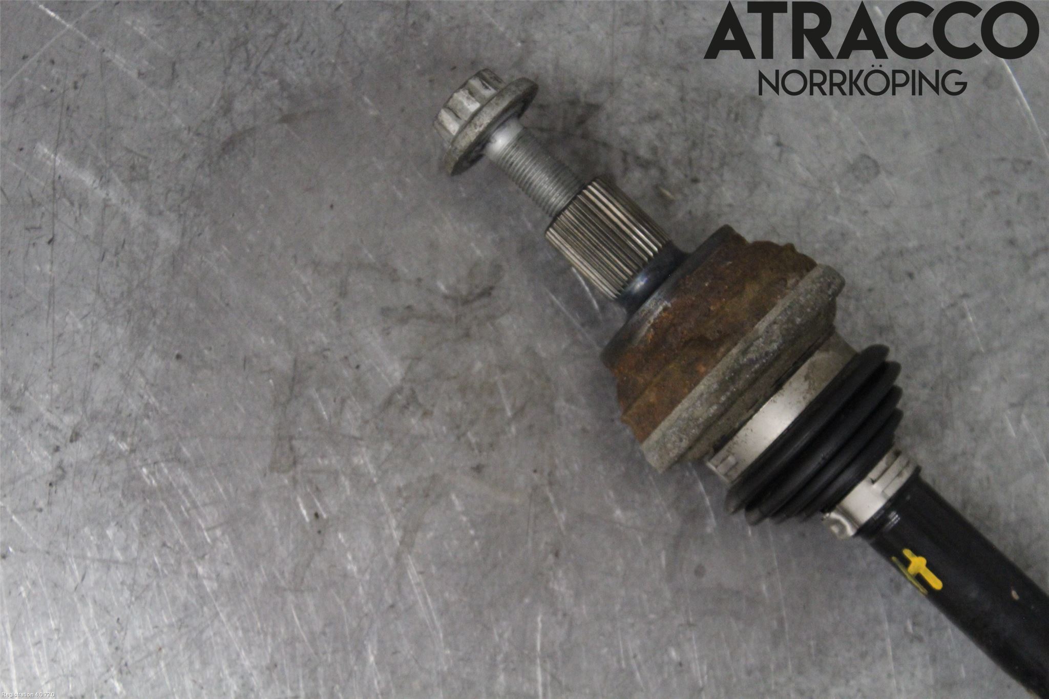 Volkswagen VW ARTEON 17- Drivaxel Bak Höger