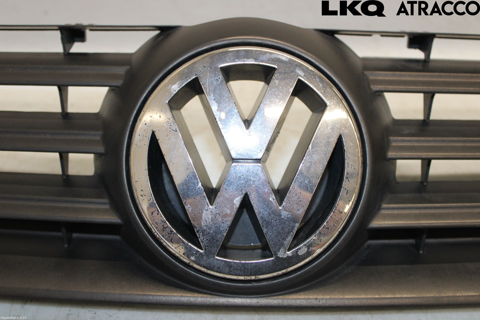 Volkswagen VW POLO 05-09 Grill Komp