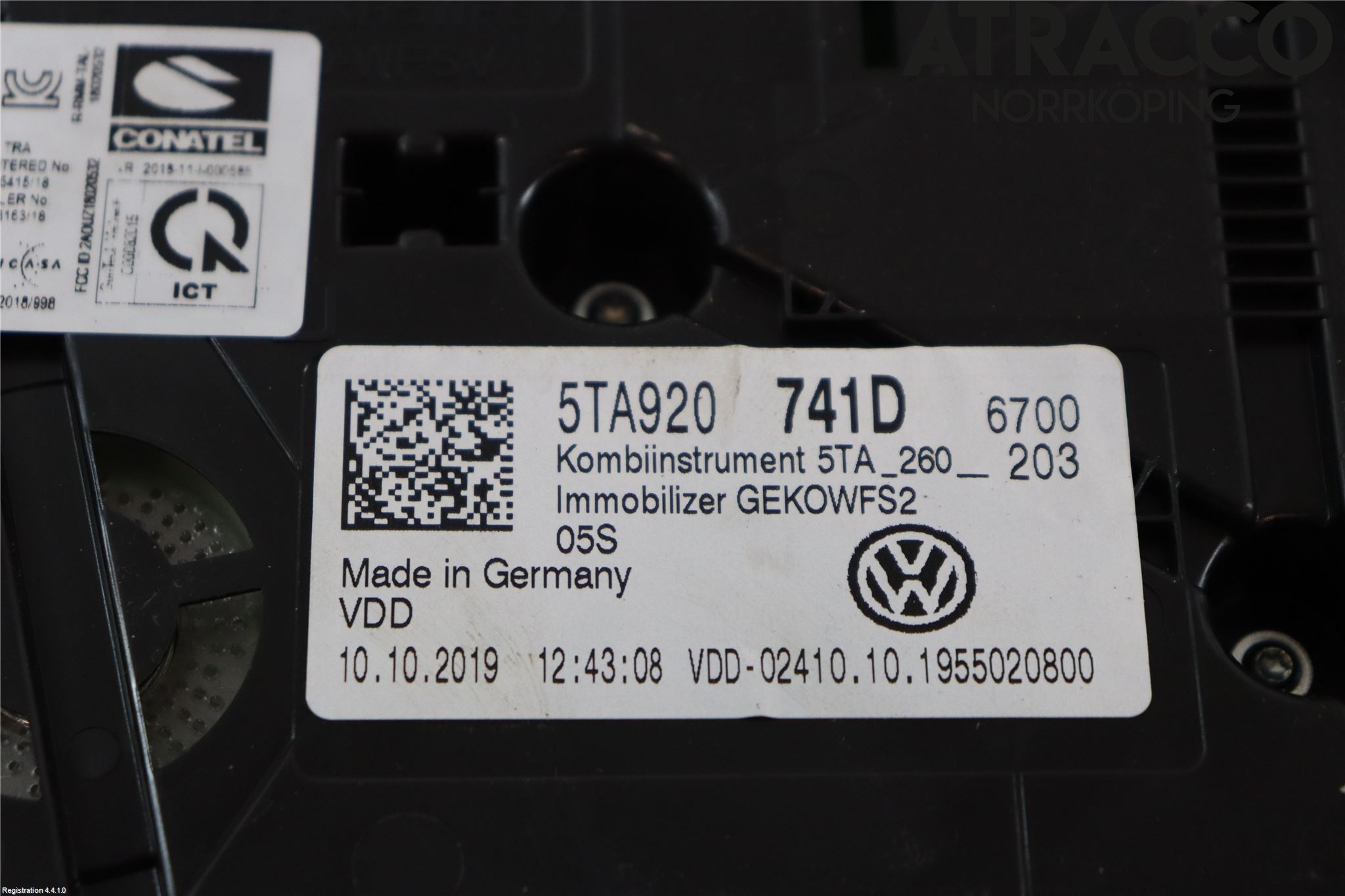 Volkswagen VW TOURAN 16- Instrument Komb