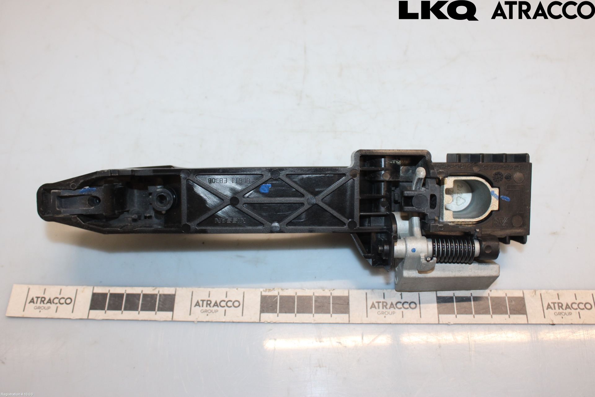 Nissan QASHQAI+2  10-14 Dörrhandtag Yttre Vä