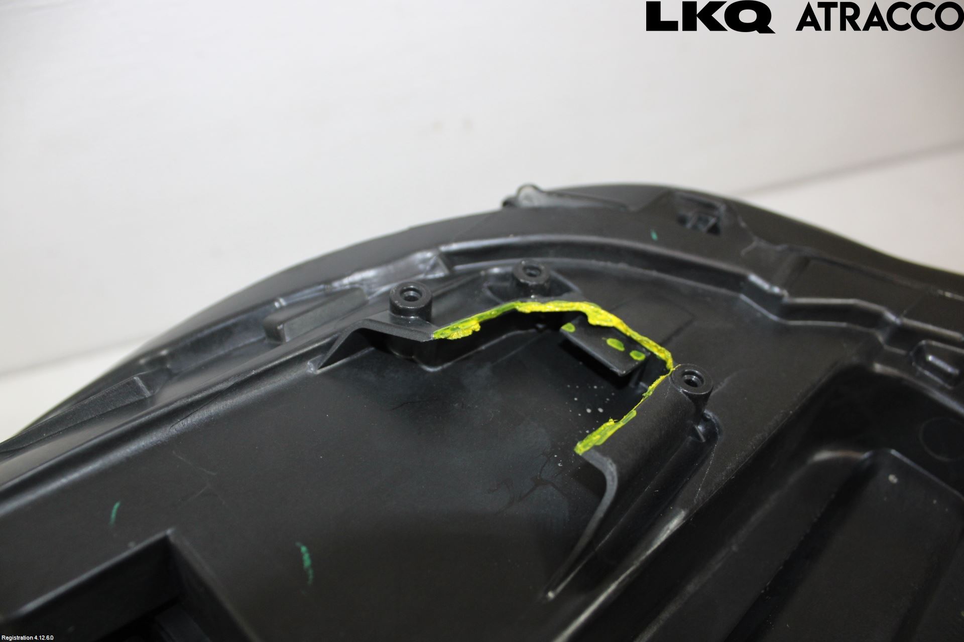 Opel CORSA F, CORSA-E 20- Strålkastare Höger