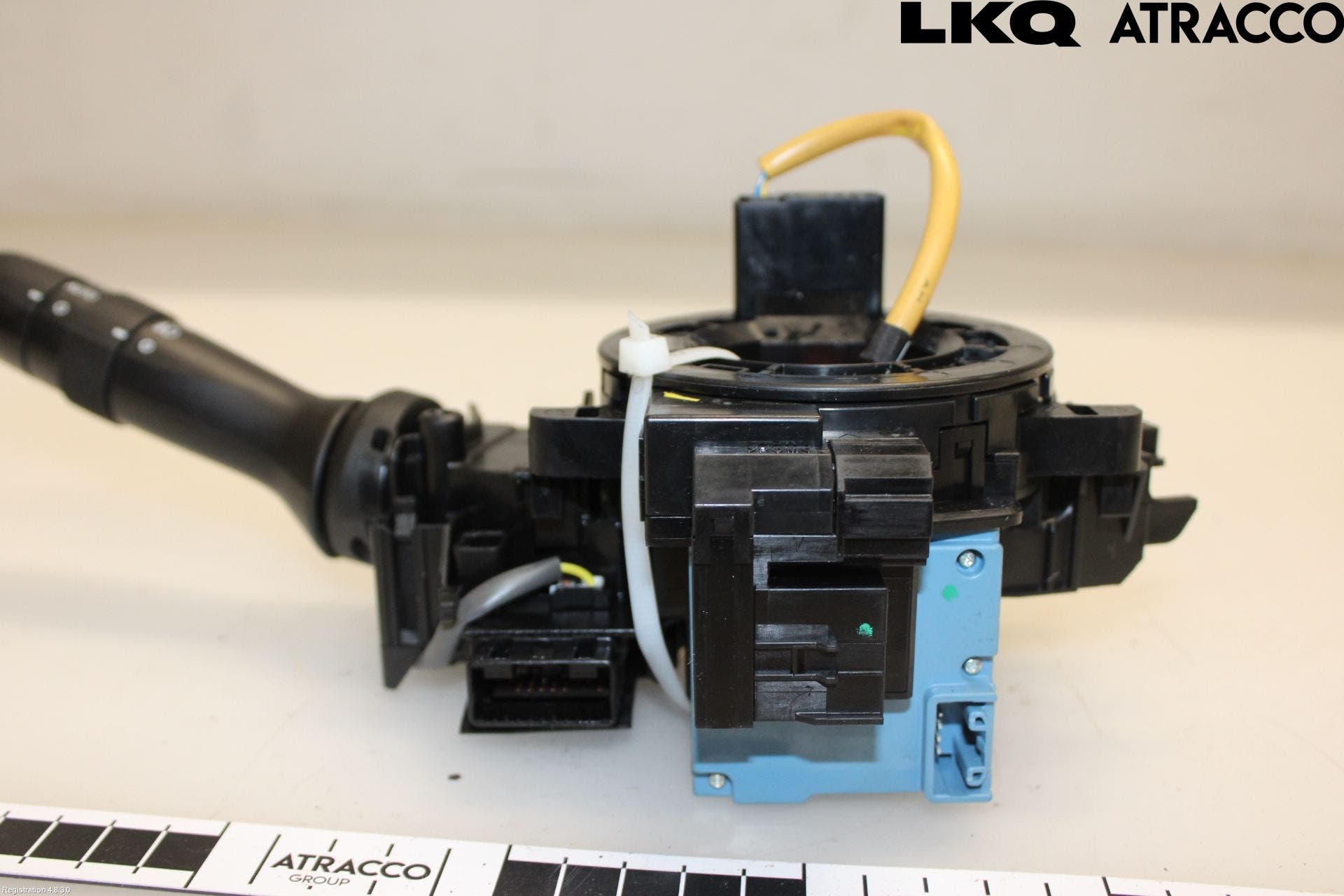 Toyota AVENSIS 09-15 Spakcentral