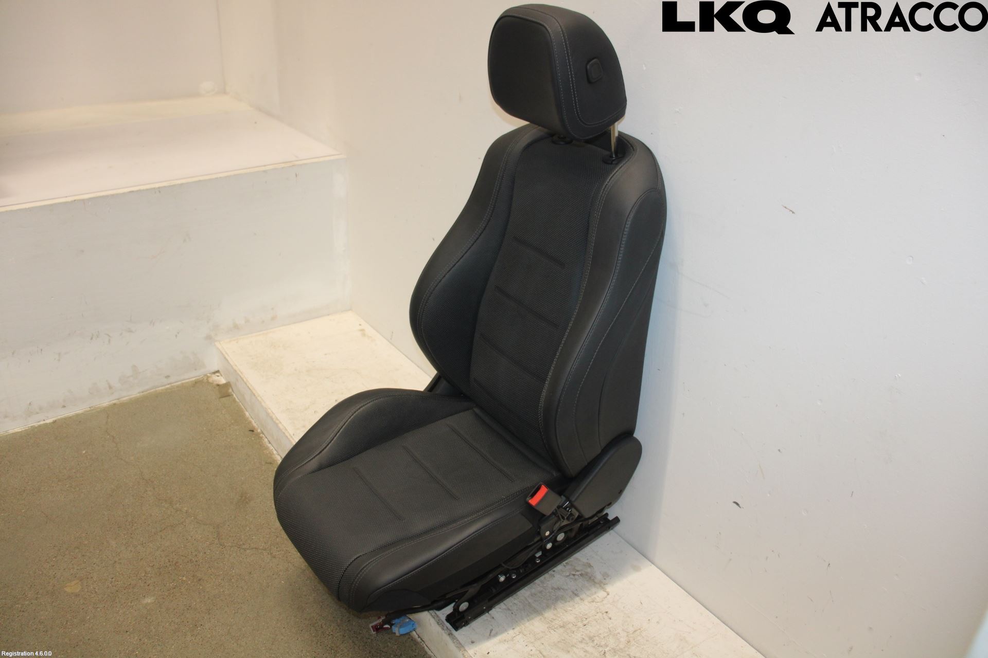 Mercedes-Benz MB GLE-KLASS (W167/V167/C167) 19- Inredning Stol Fram Hö