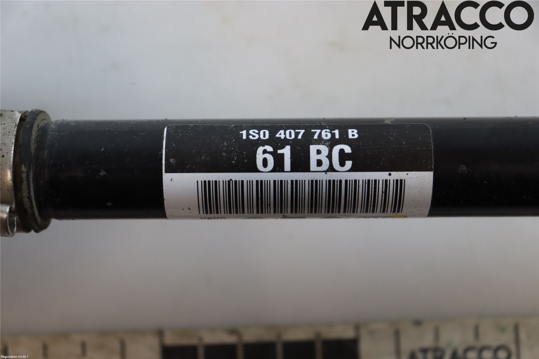 Volkswagen VW UP! / E-UP! Drivaxel Fram Vänster