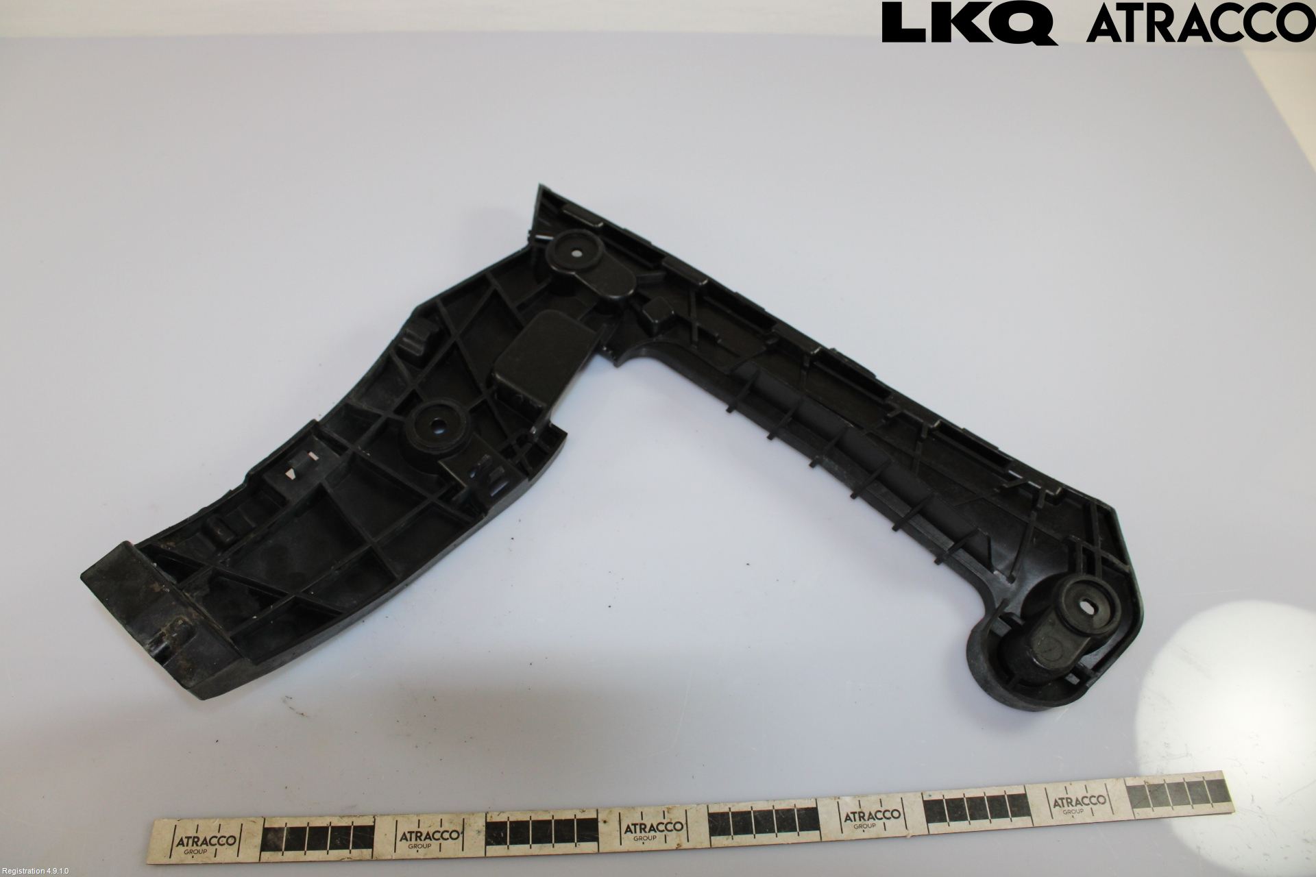 Audi A4/S4 B9 20- Stötfångarfäste Bak Hö