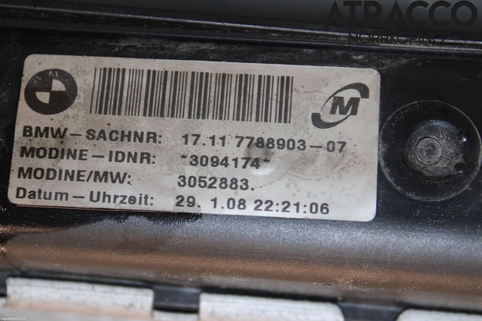 BMW 1 E87/81 5D/3D 03-11 Kylare Aut