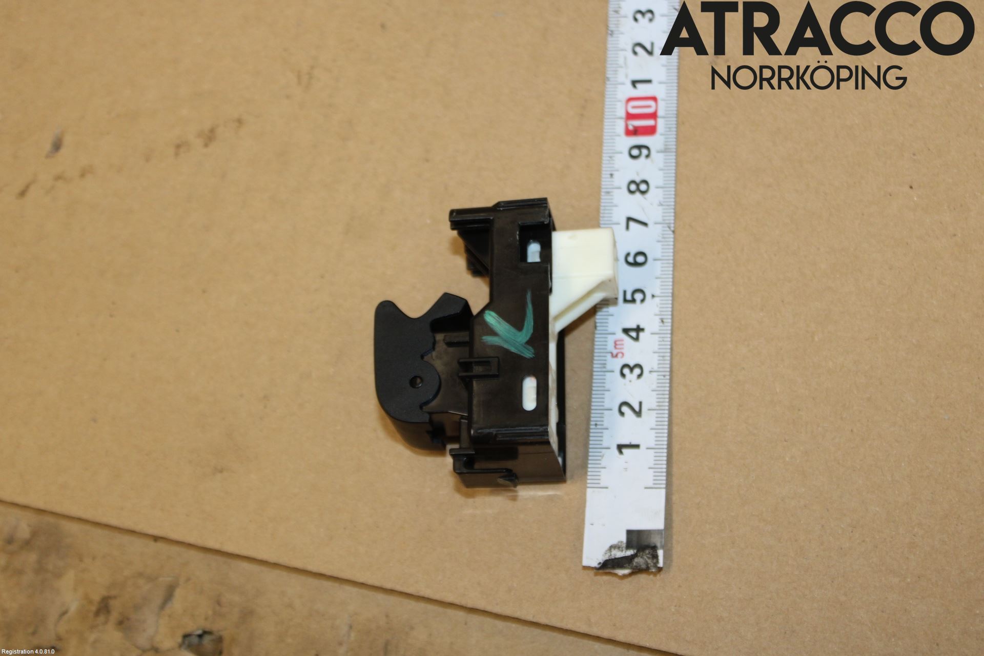 Toyota AURIS 13-19 Strömställare Elhiss