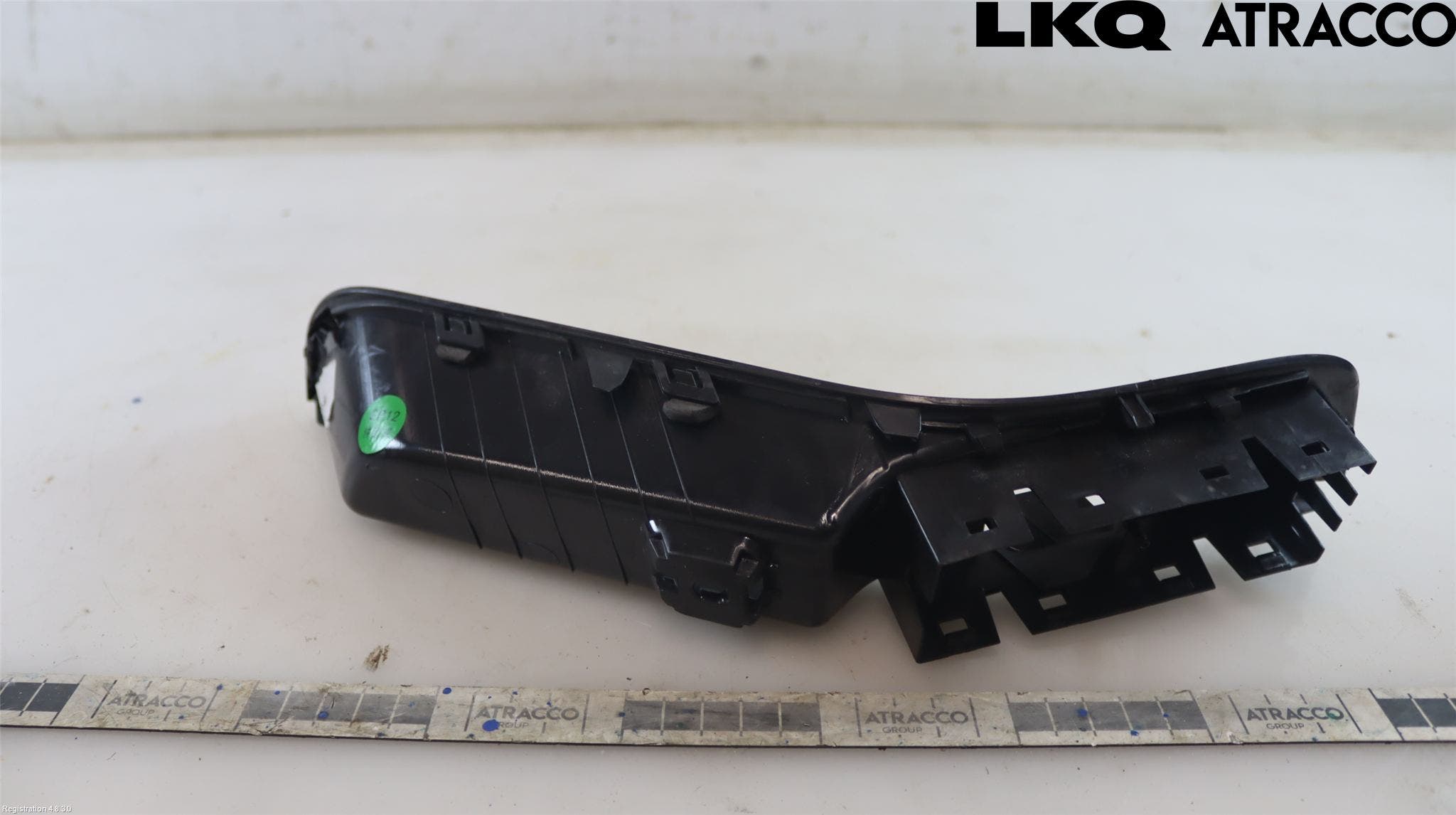 MAXUS E-DELIVER3 EV30 20- Dörrfack