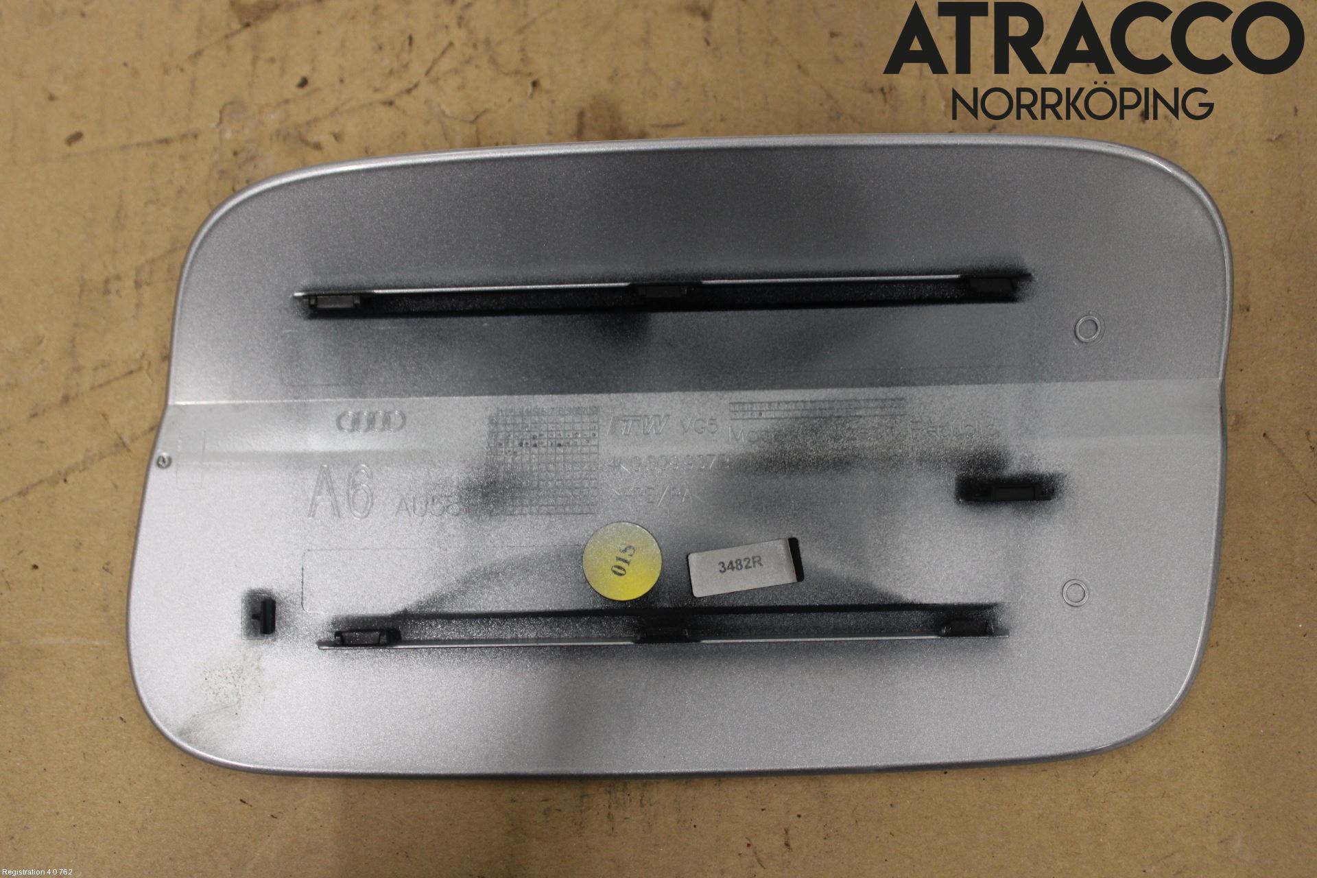 Audi A6 F2/C8 19- Tanklucka