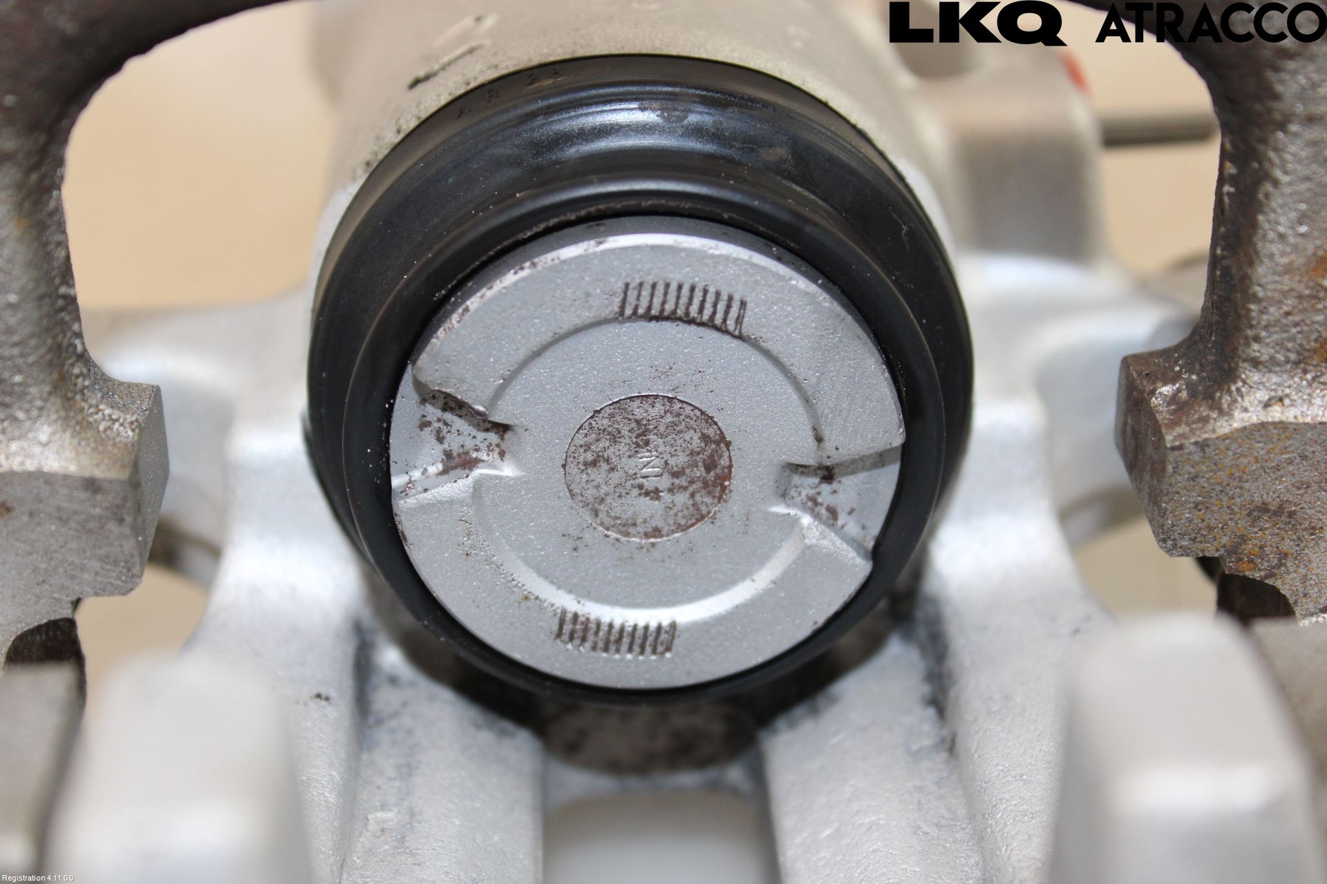 Audi A8/S8 4D 94-02 Bromsok Bak Vänster