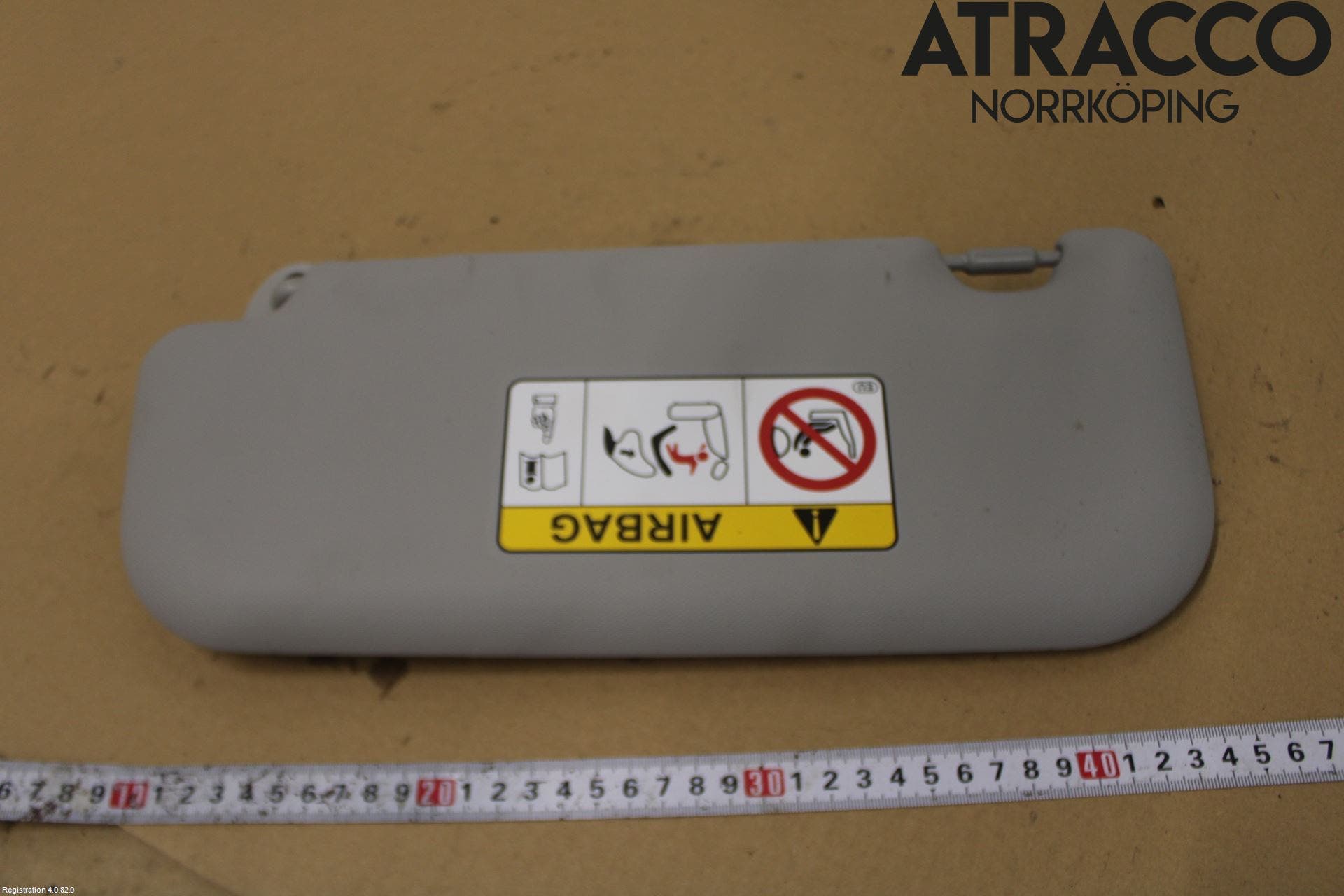 Toyota RAV4 19- Solskydd