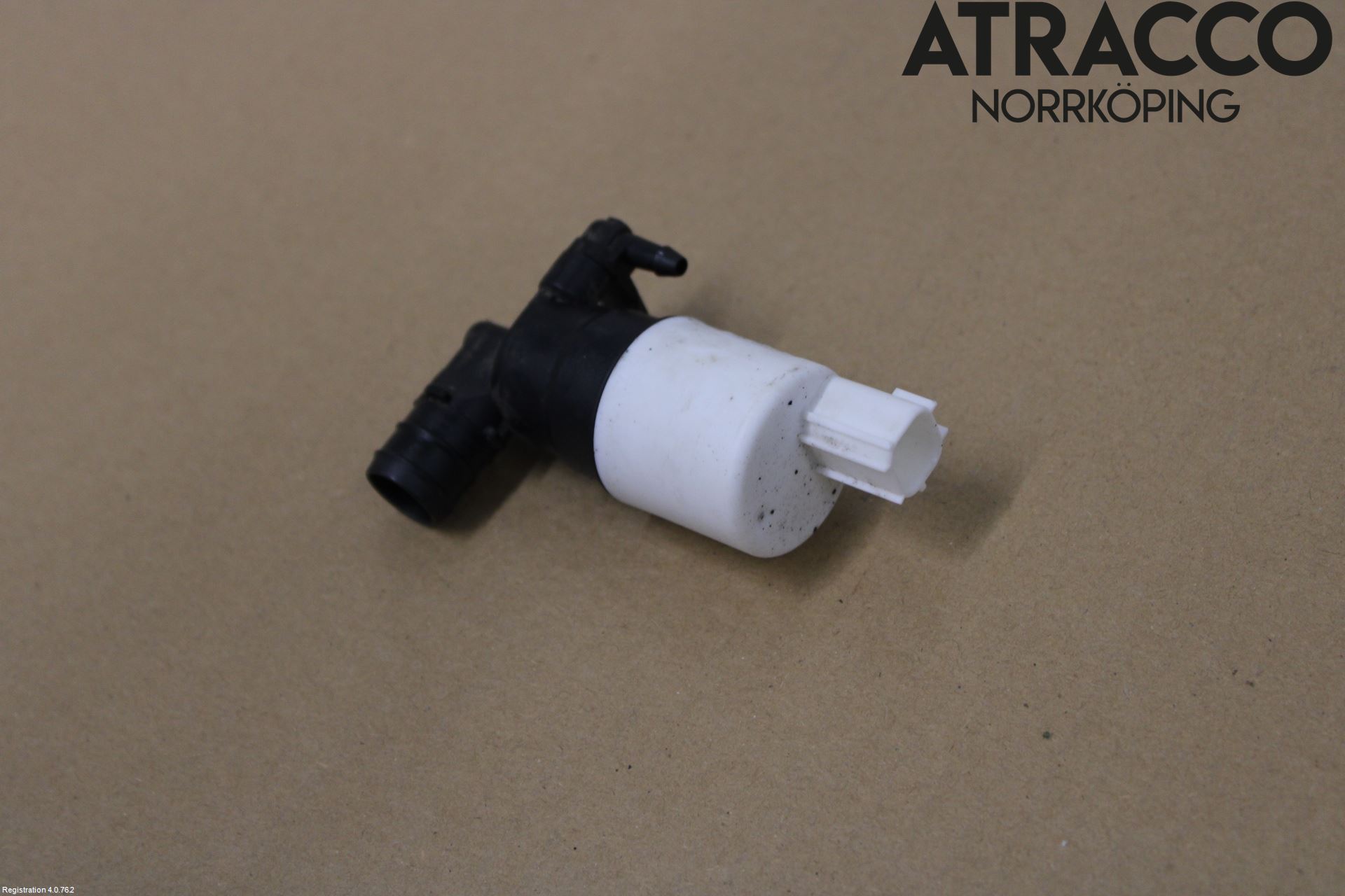 Jaguar XE (X760) 15-24 Spolarpump Vindruta