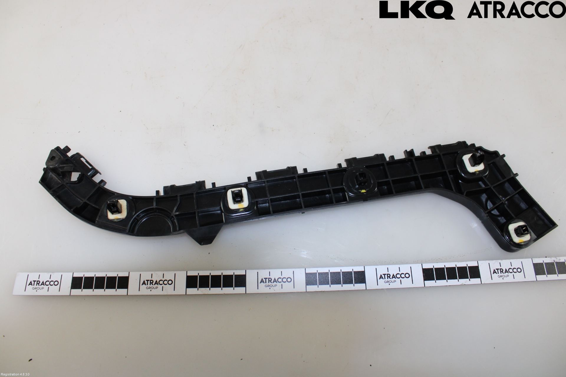 Toyota COROLLA 19- Stötfångarfäste Bak Hö