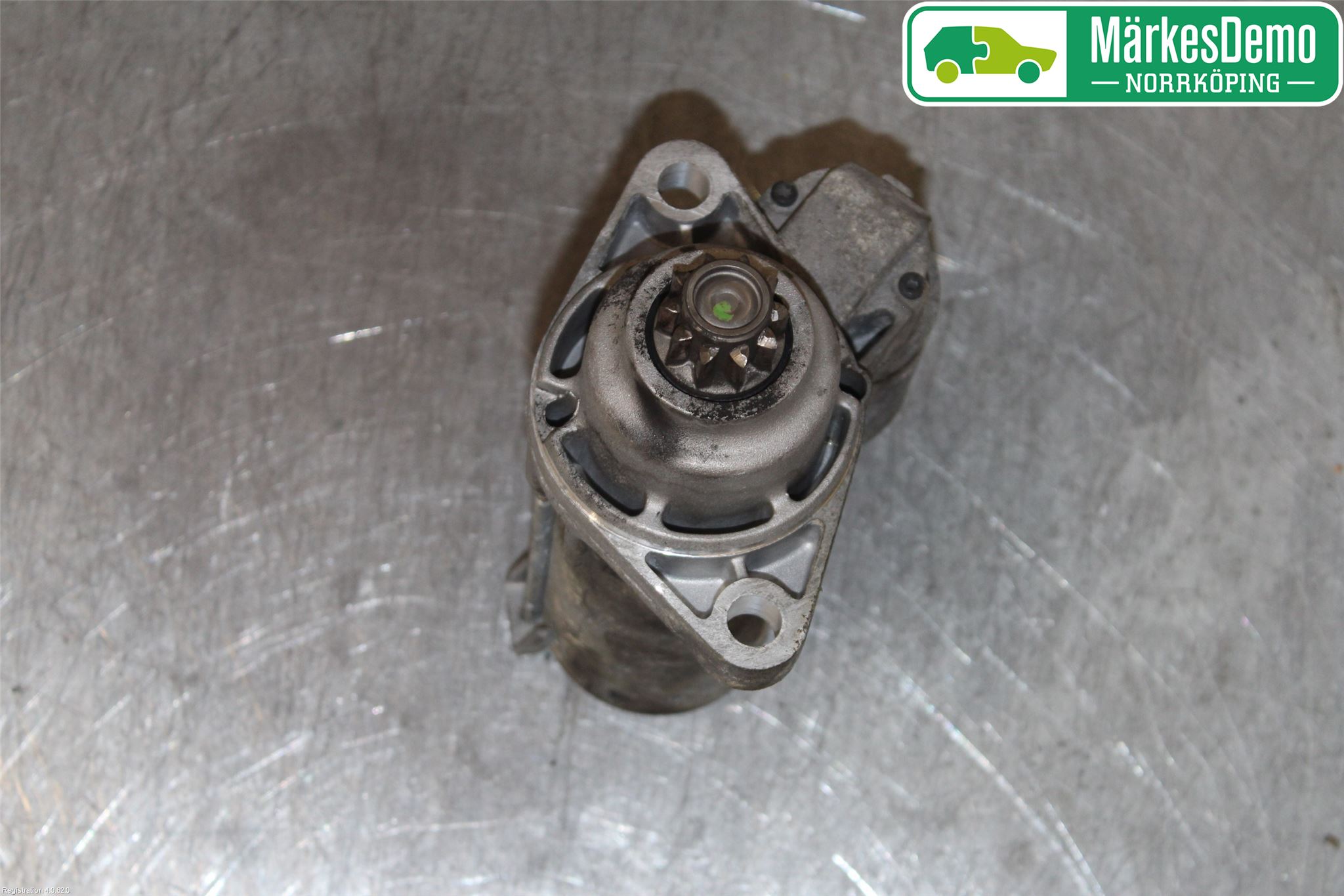 Volkswagen VW GOLF VI 09-13 Startmotor
