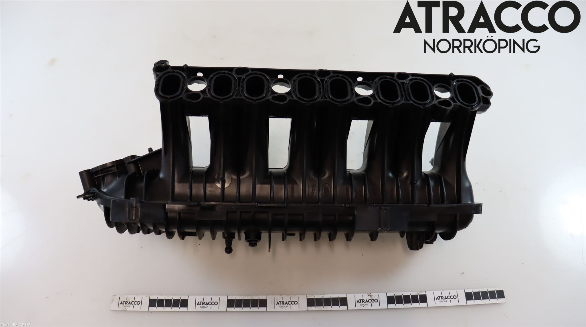 Jaguar F-PACE Grenrör Insug