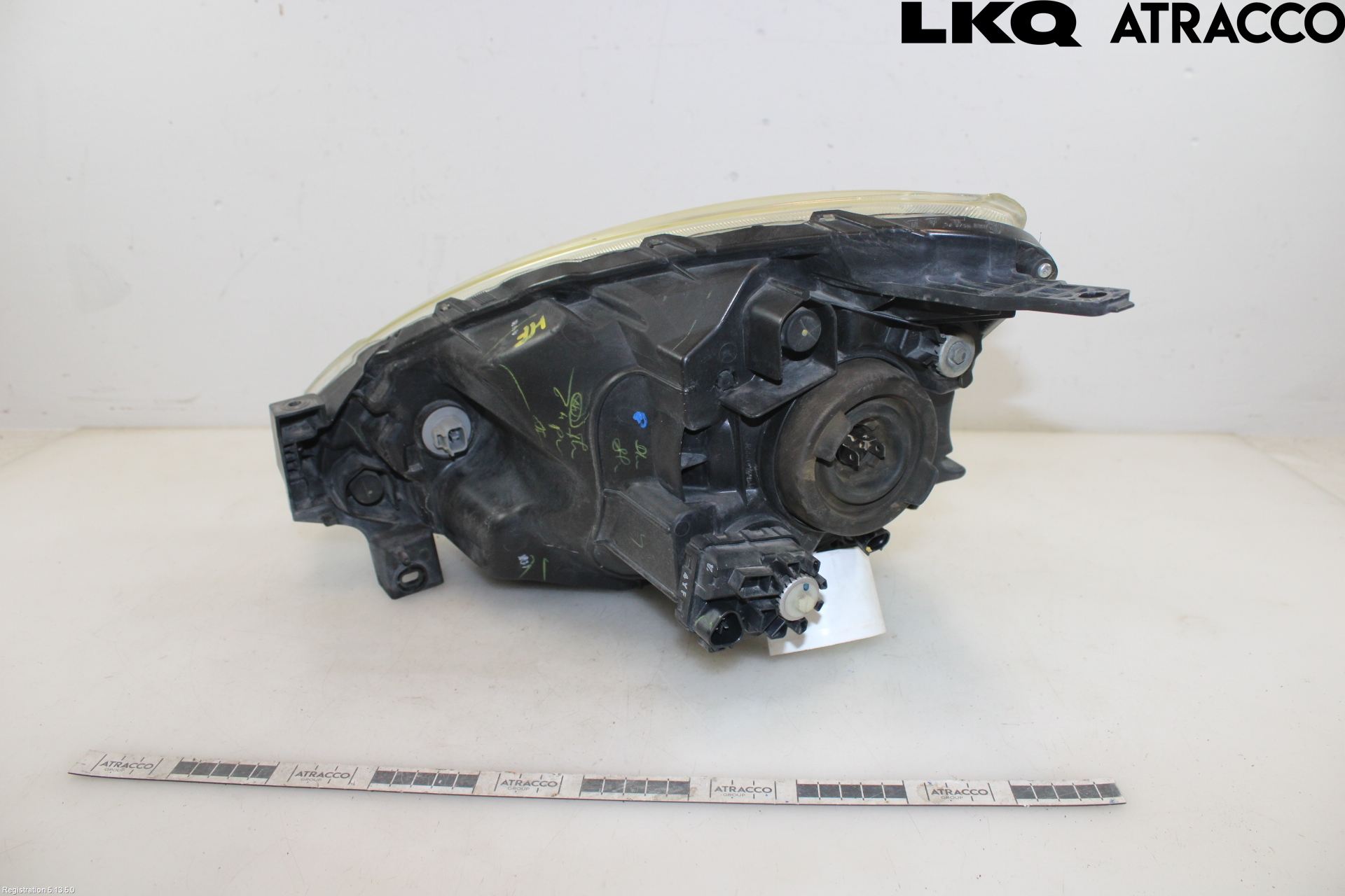 Nissan MICRA 11-16 Strålkastare Höger