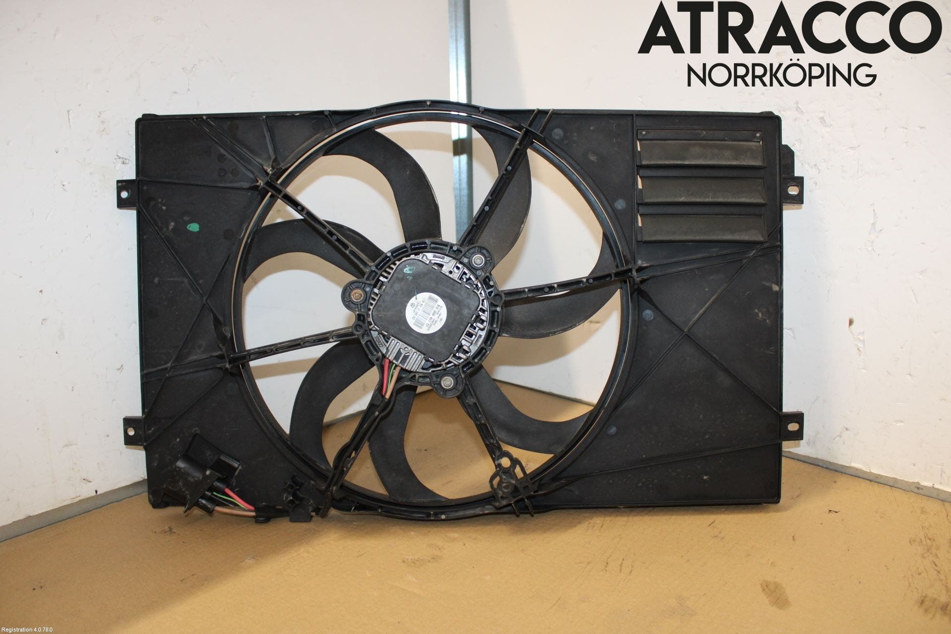 Volkswagen VW GOLF VI 09-13 Kylfläkt El