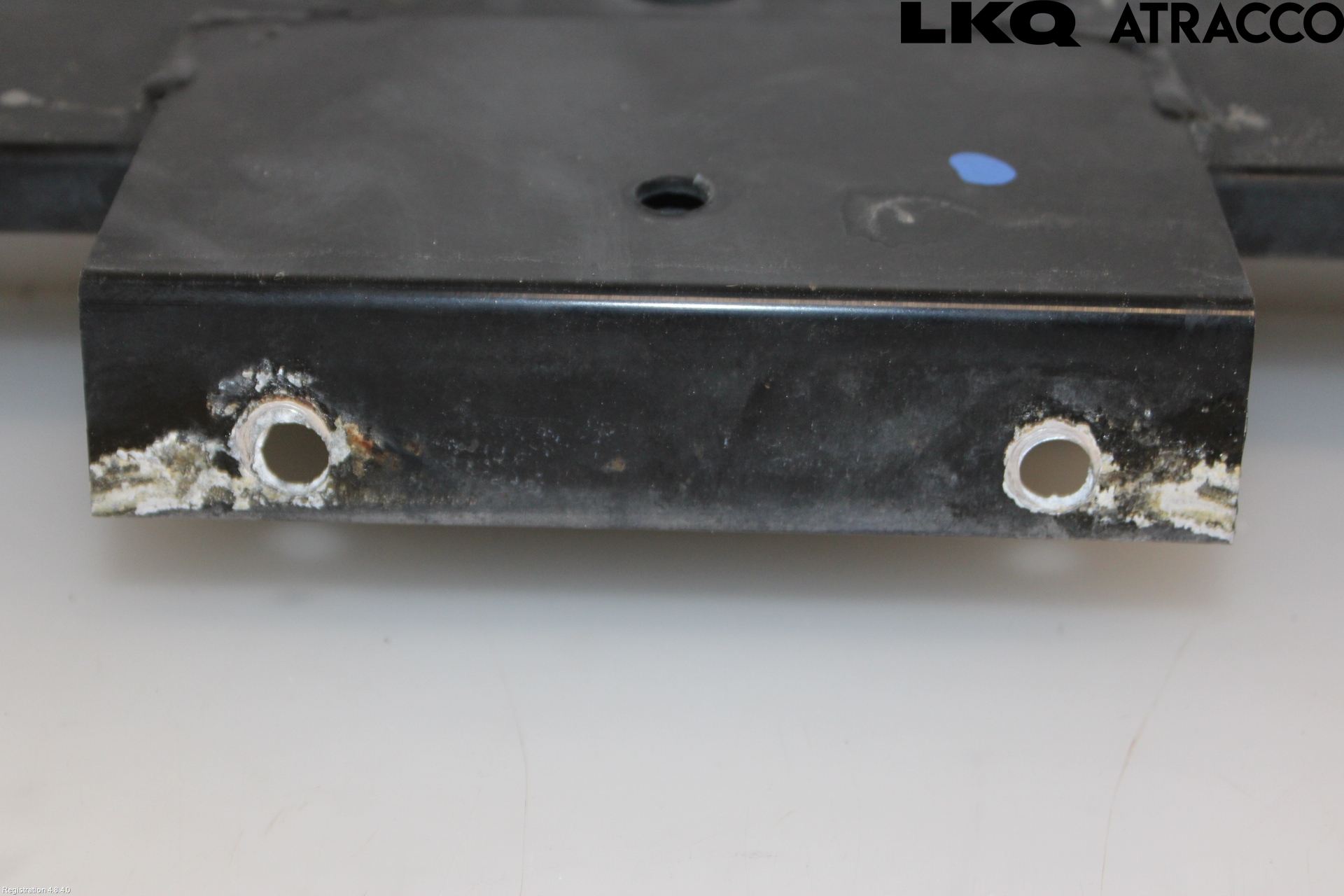 Cadillac ESCALADE Kylarfäste-Ram-Balk