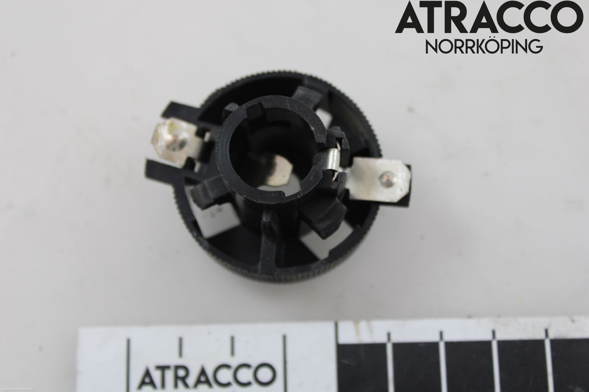 Volvo 740 84-87 Bakljuslamphållare Lucka