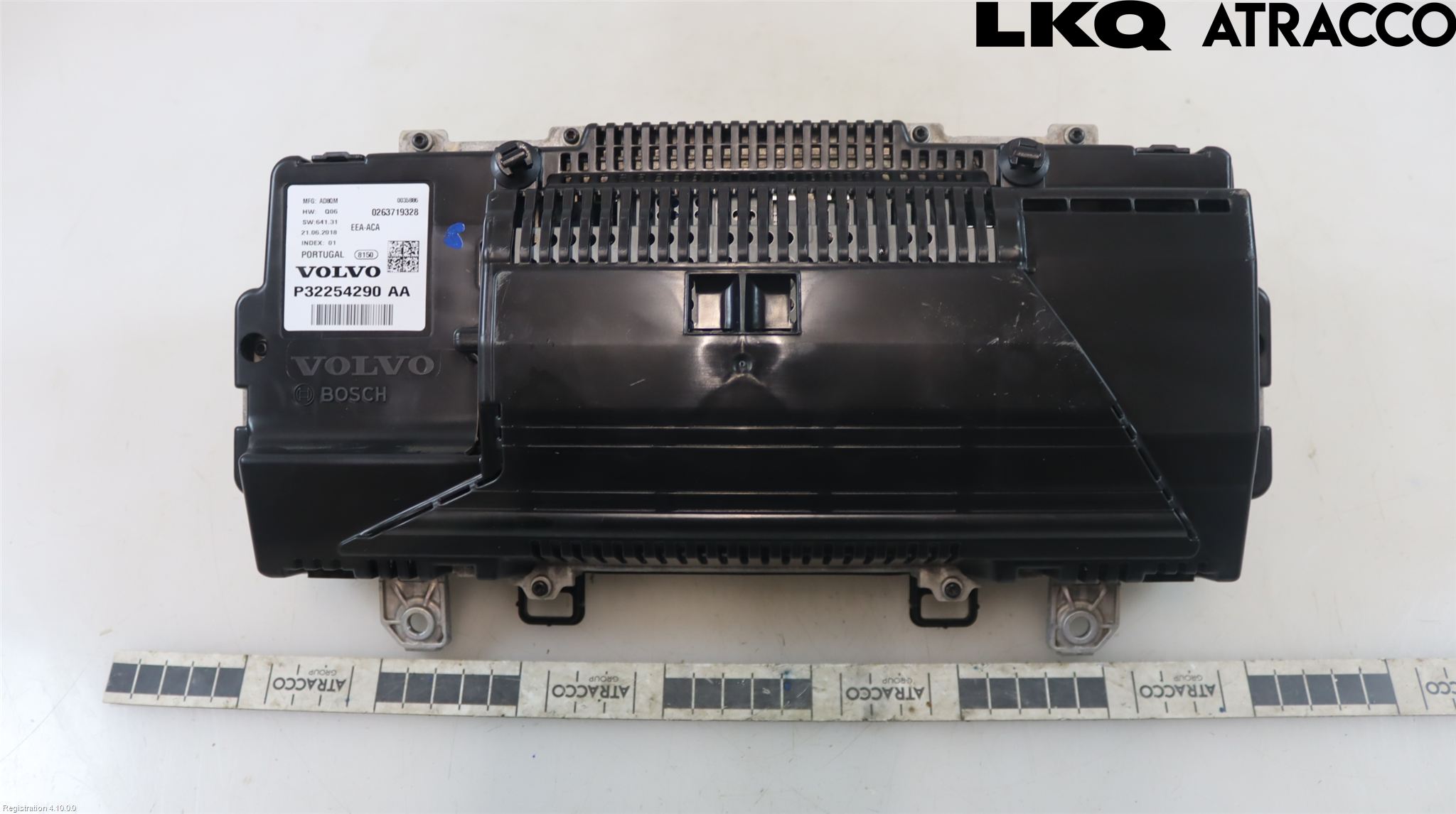 Volvo V90 17->> Instrument Komb