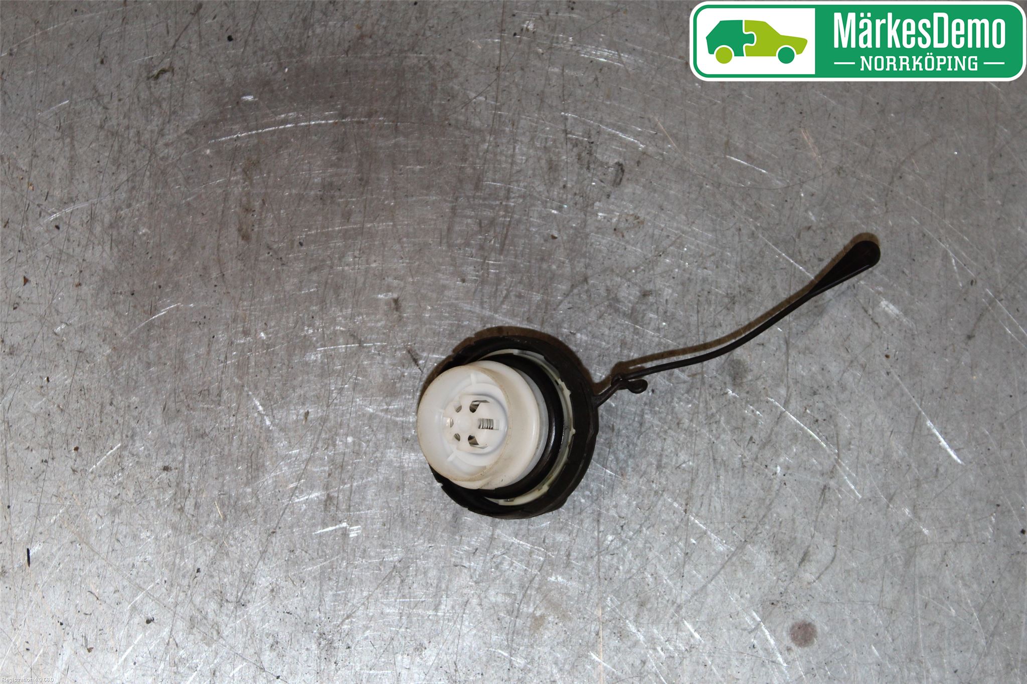 Toyota VERSO 09-18 Bränsletankslock