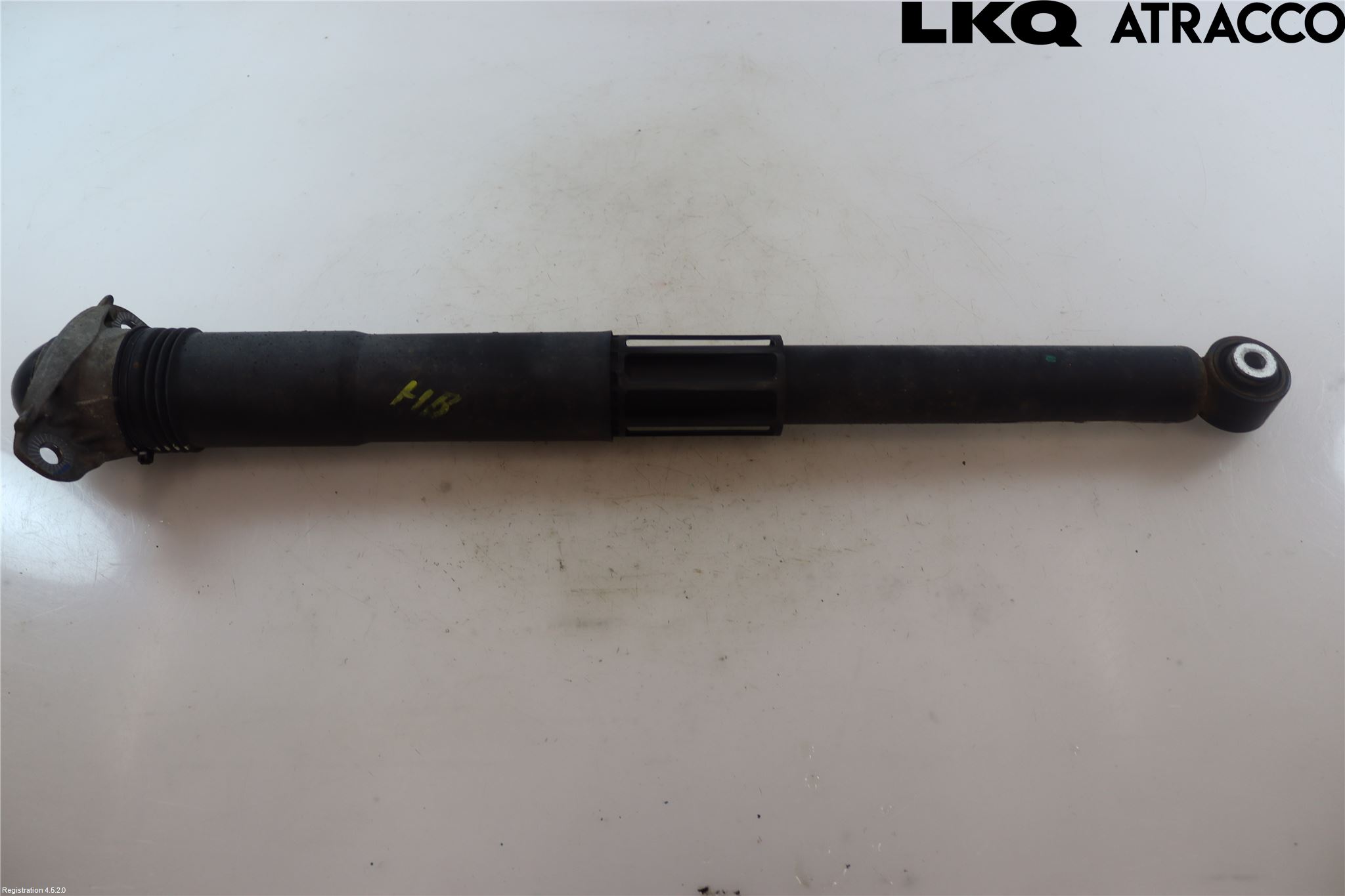 Volkswagen VW JETTA VI 11- Stötdämpare Bak