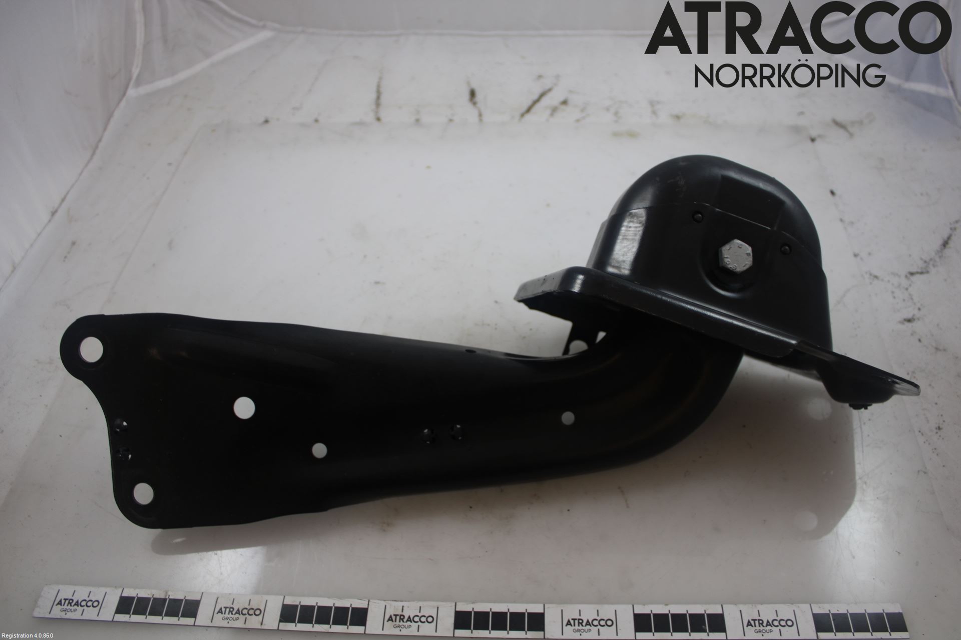 Audi A3/S3 8Y 21- Bärarm Bak Höger