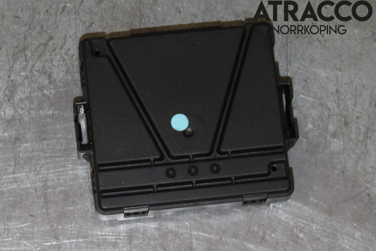 Volkswagen VW PASSAT 15-19 Styrenhet Strålkastare