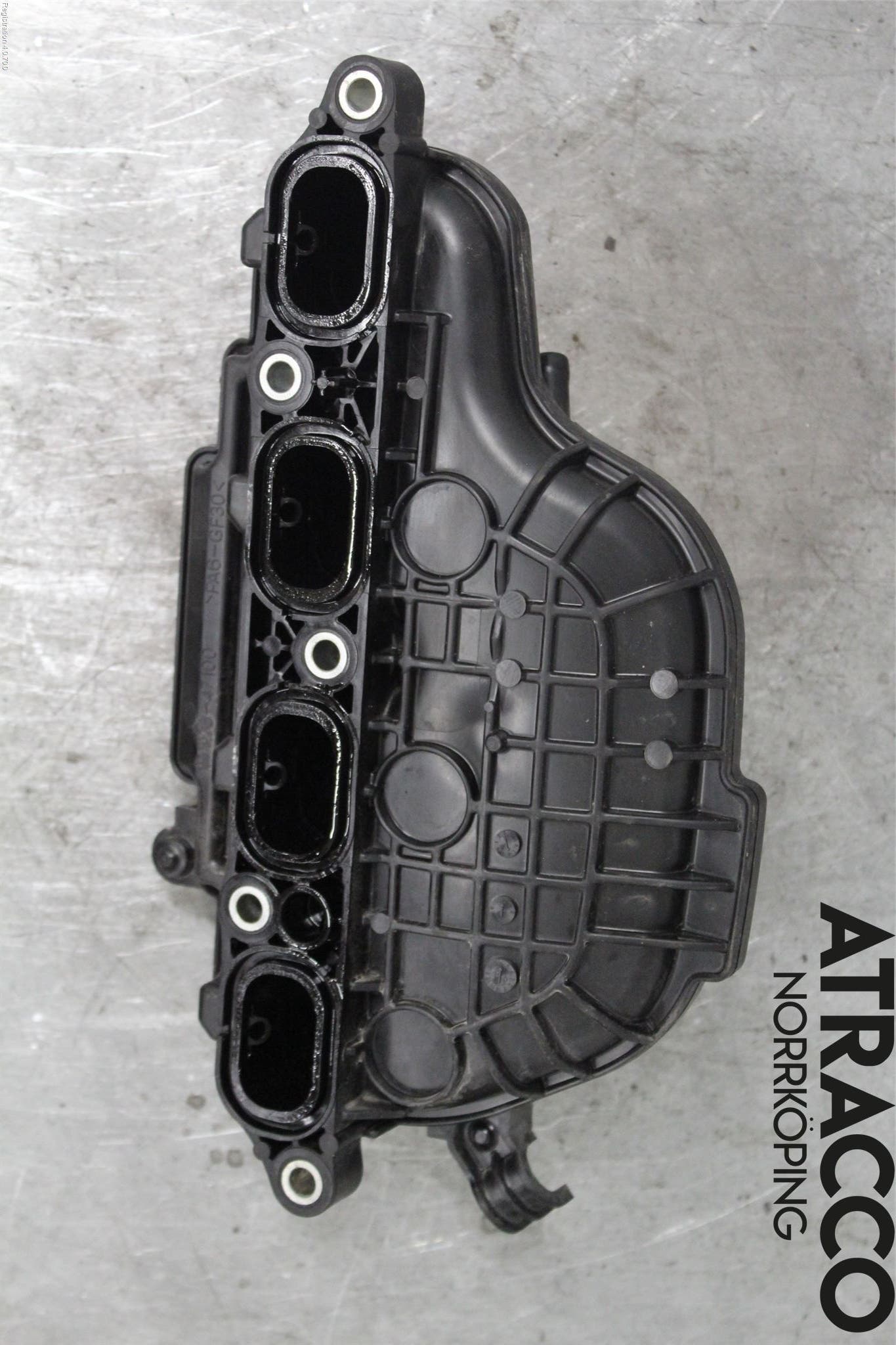 Toyota AURIS 13-19 Grenrör Insug