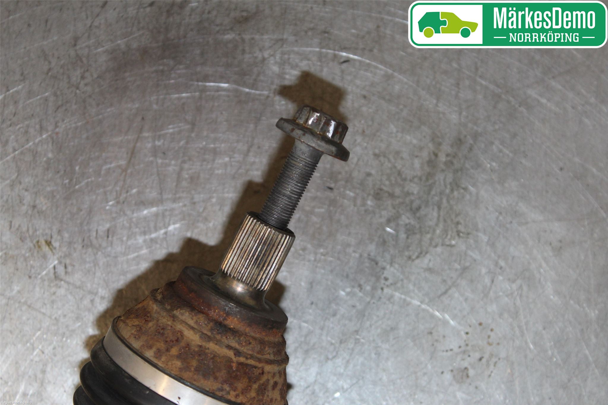 Volkswagen VW GOLF / E-GOLF VII 13-20 Drivaxel Fram Höger