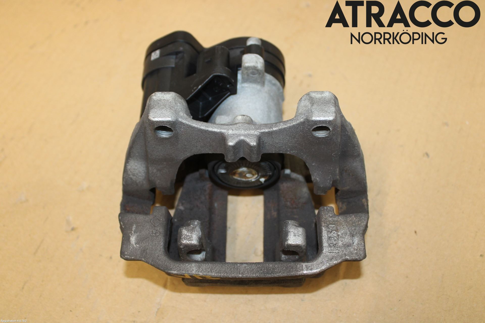 Audi A3/S3 8Y 21- Bromsok Bak Vänster