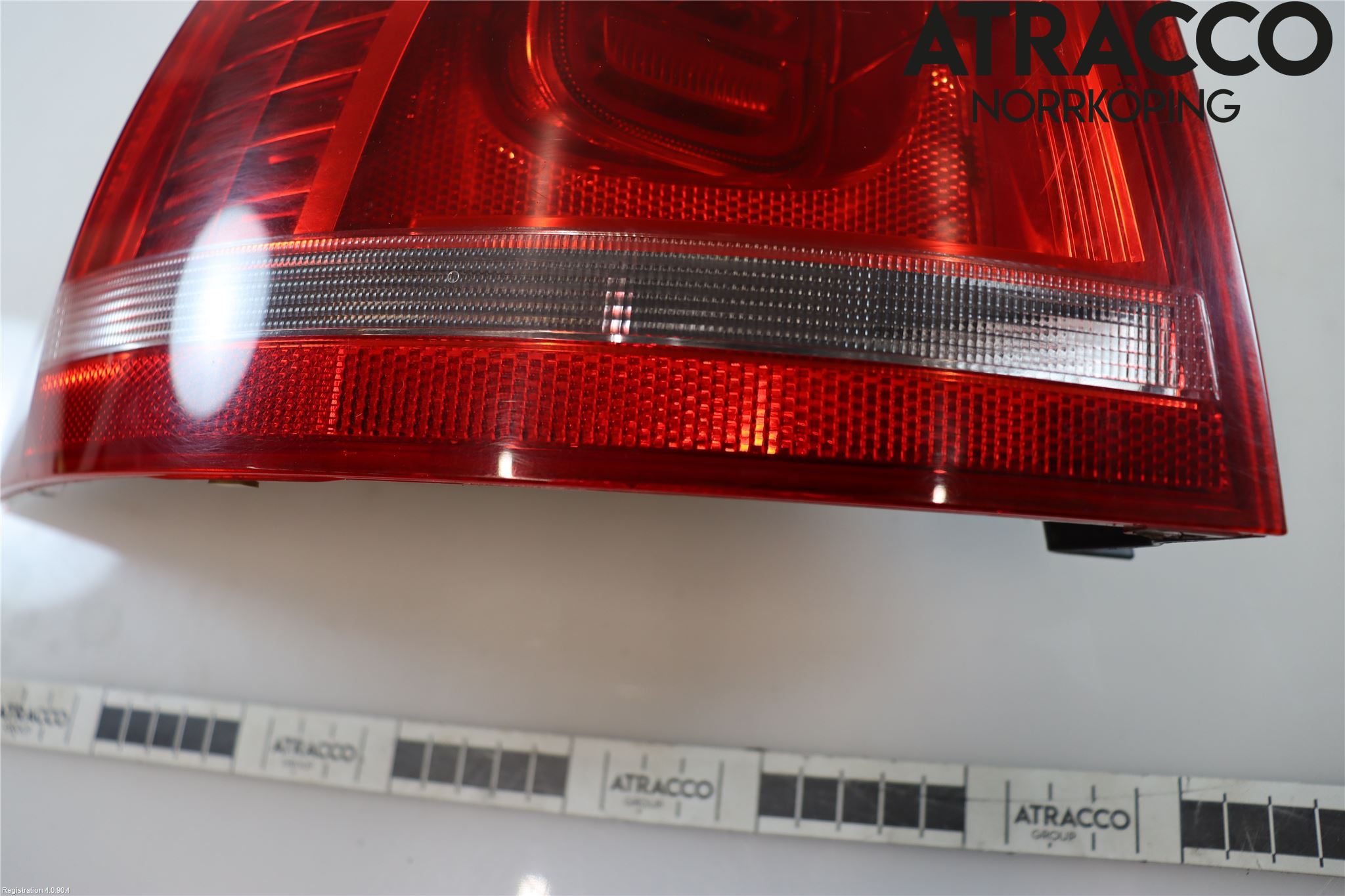 Volkswagen VW PASSAT 11-14 Bakljus Vänster