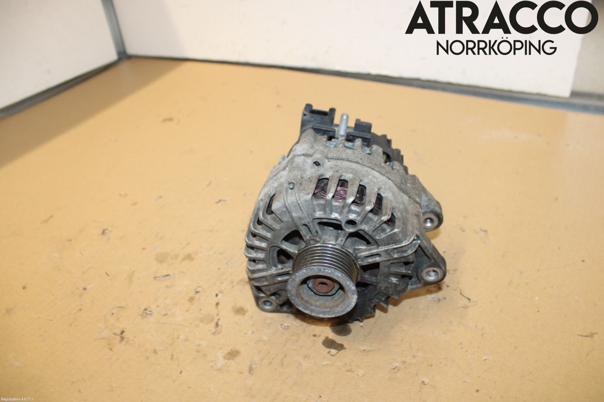 Mercedes-Benz MB E-KLASS (W212) 09-16 Generator