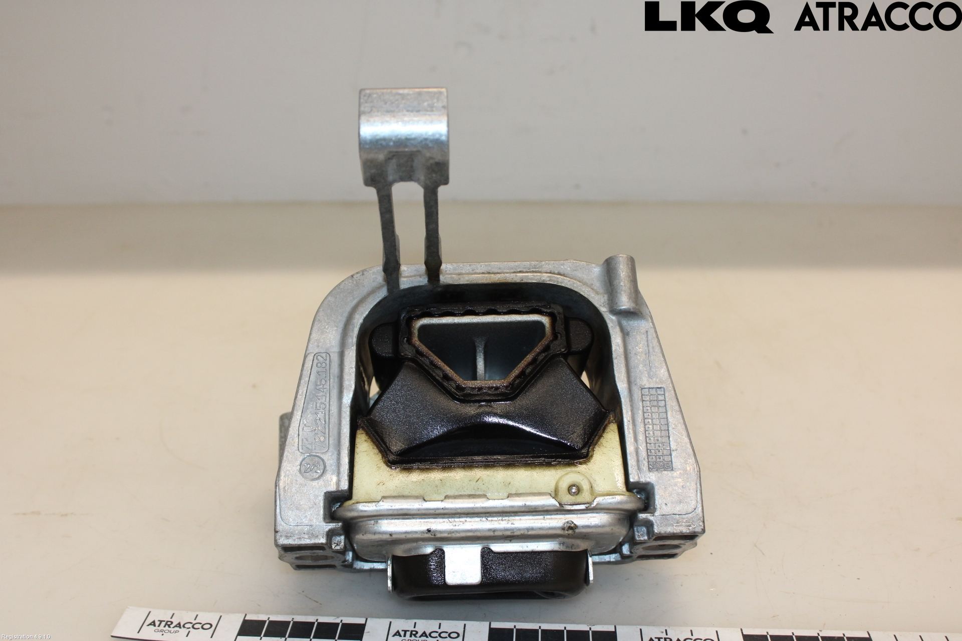 Volkswagen VW PASSAT 15-19 Motorfäste