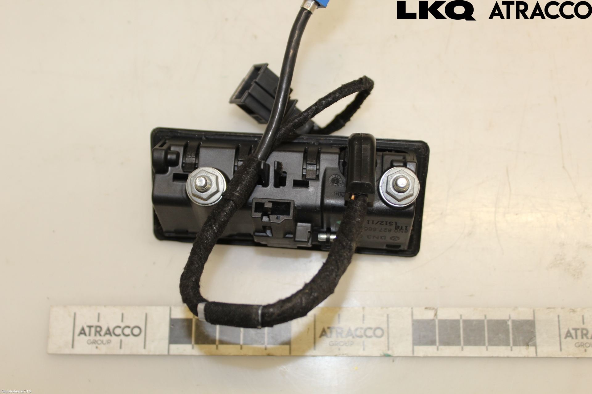 Volkswagen VW TOURAN 10-15 Bakluckehandtag