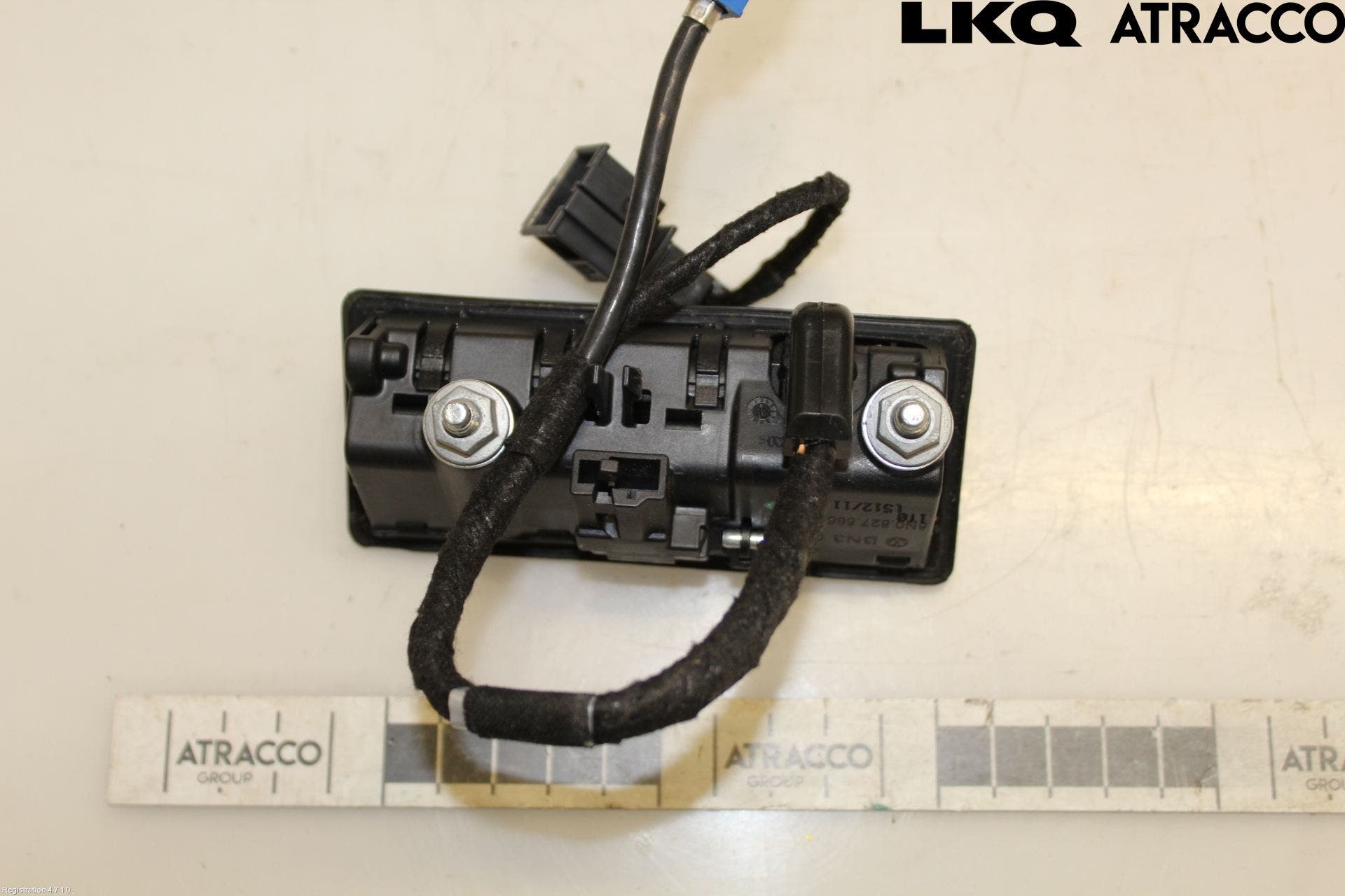 Volkswagen VW TOURAN 10-15 Bakluckehandtag