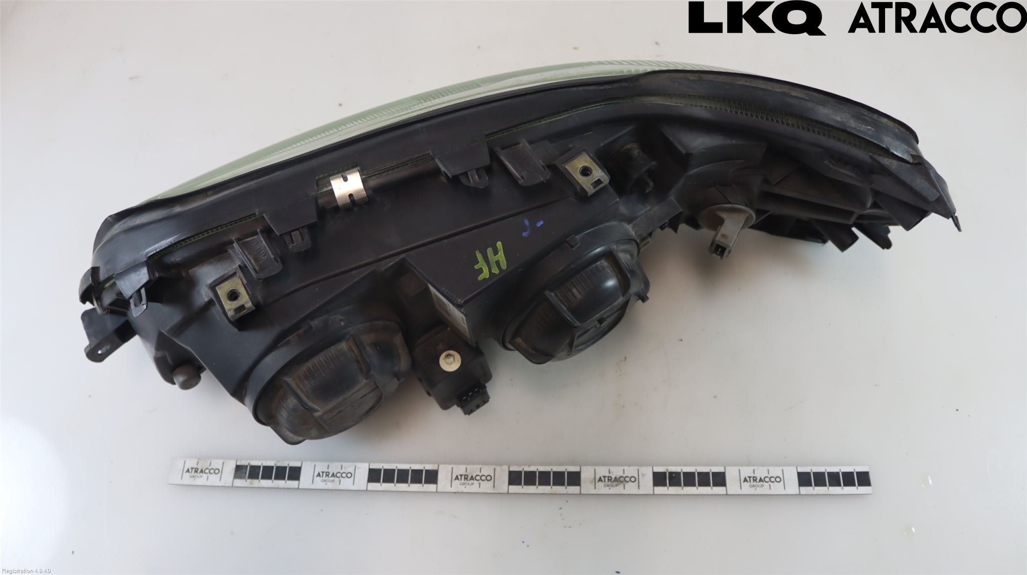 Volvo V70 00-04 Strålkastare Höger