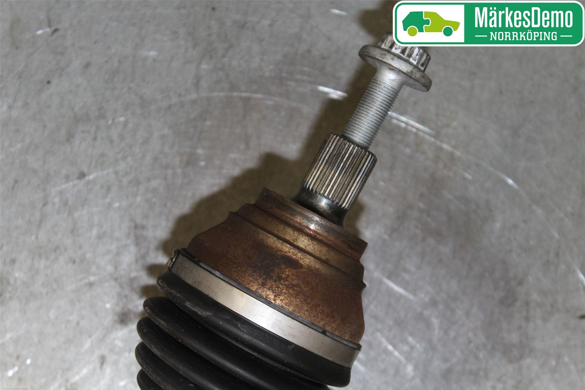 Volkswagen VW GOLF / E-GOLF VII 13-20 Drivaxel Fram Vänster