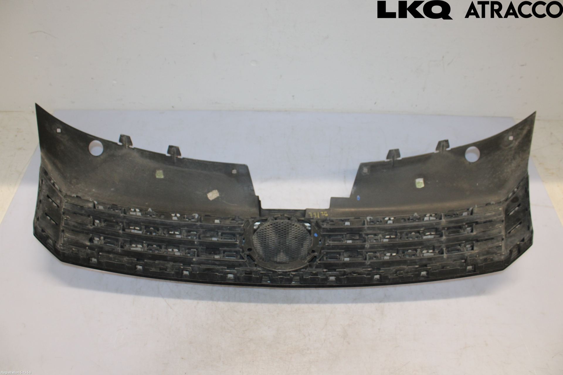 Volkswagen VW PASSAT 11-14 Grill Komp