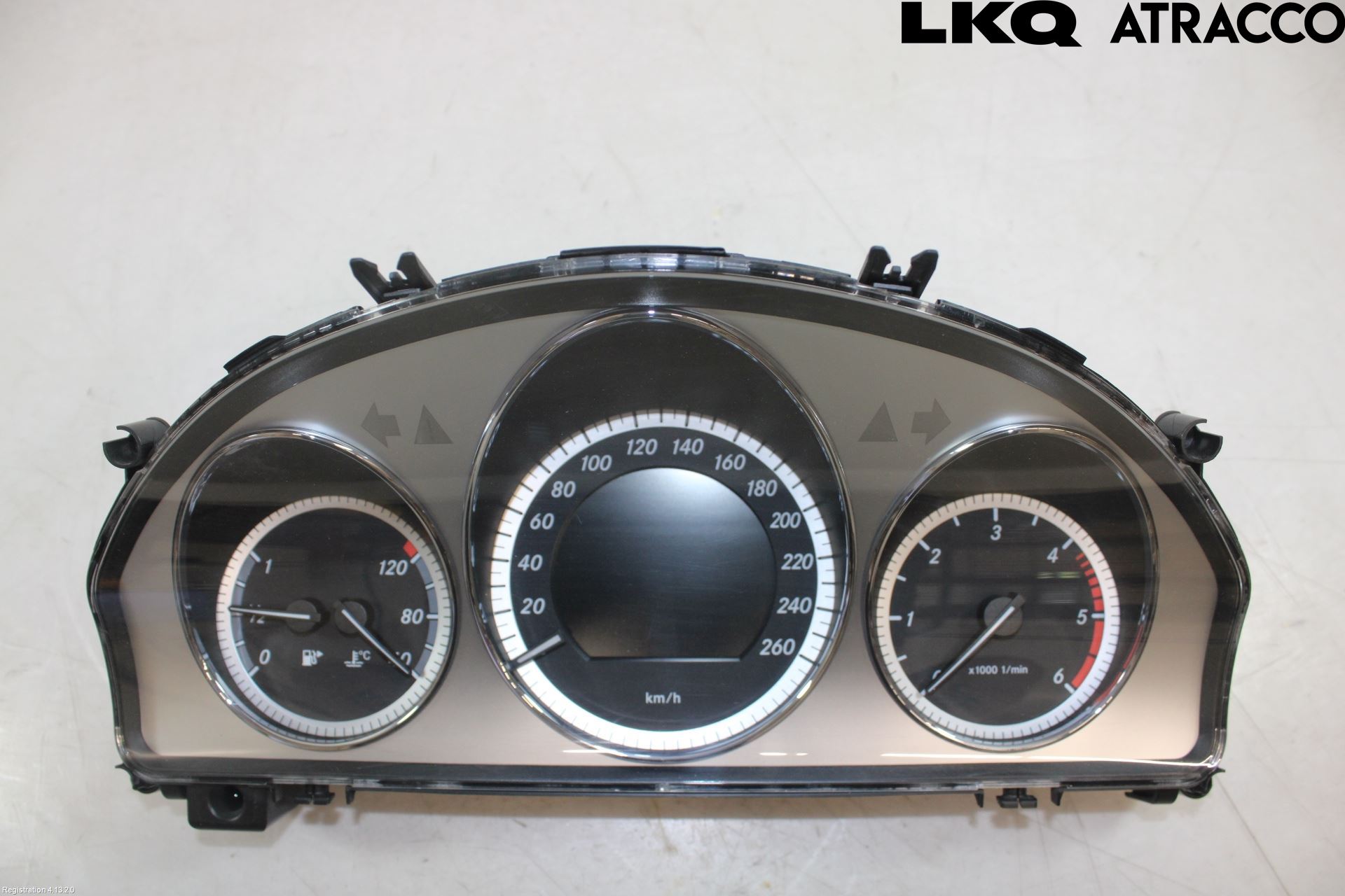Mercedes-Benz MB C-KLASS (W204) 07-15 Instrument Komb