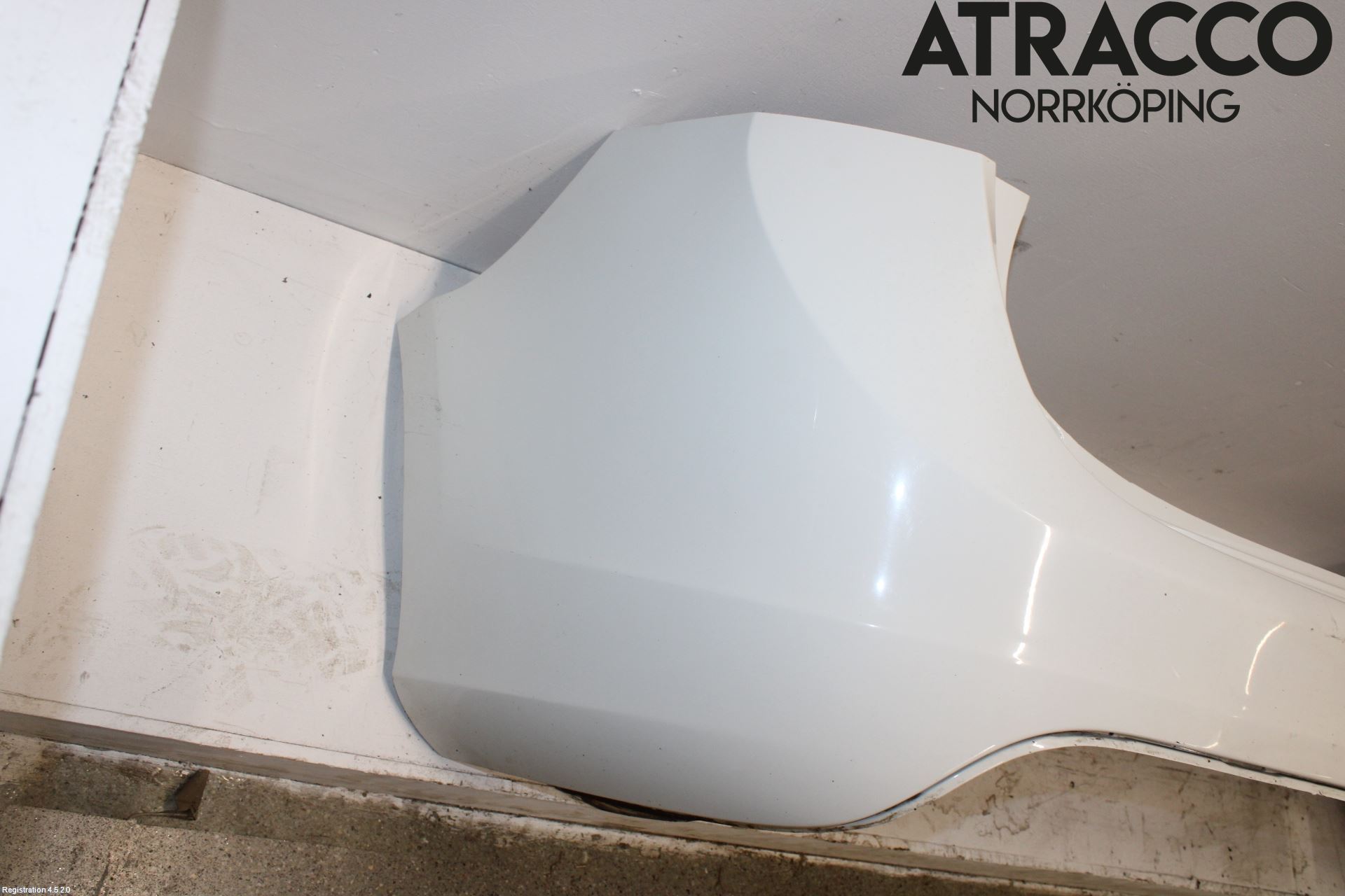 Volvo V60 11-13 Stötfångarbeklädnad Bak