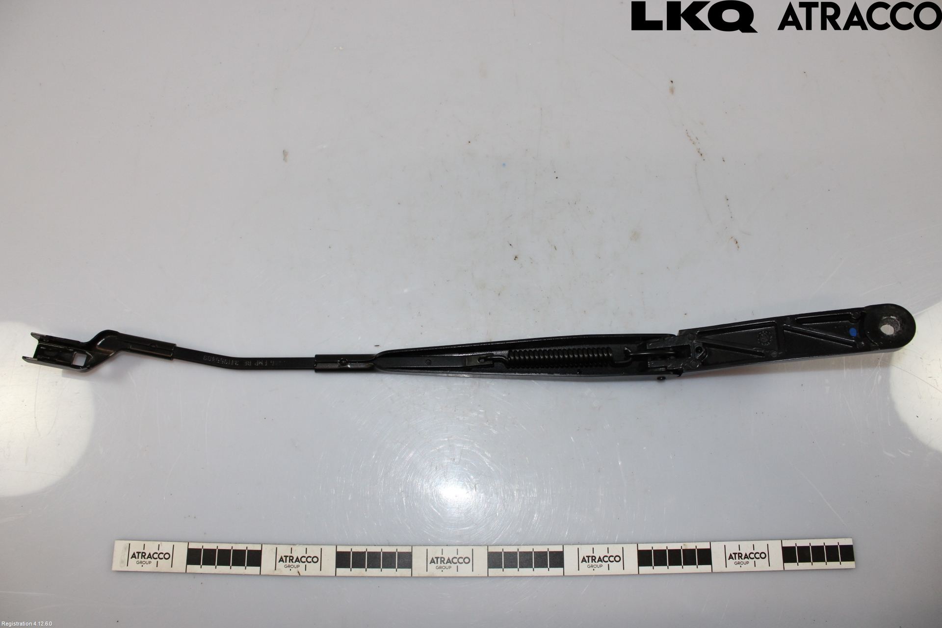 Volkswagen VW PASSAT 24- Torkararm Armar Vindruta