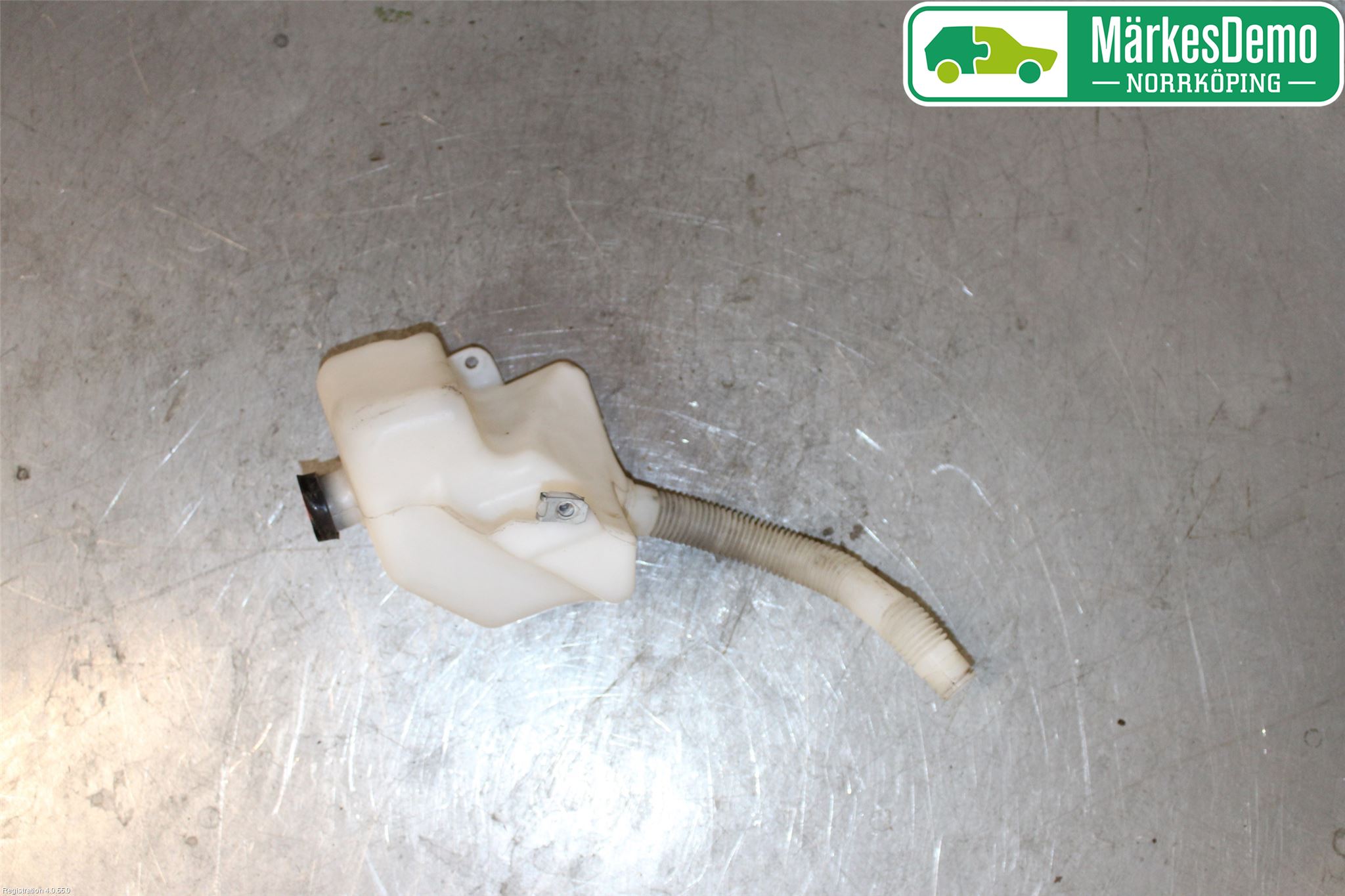 Volvo V50 08-12 Spolartank Påfyllningsrör